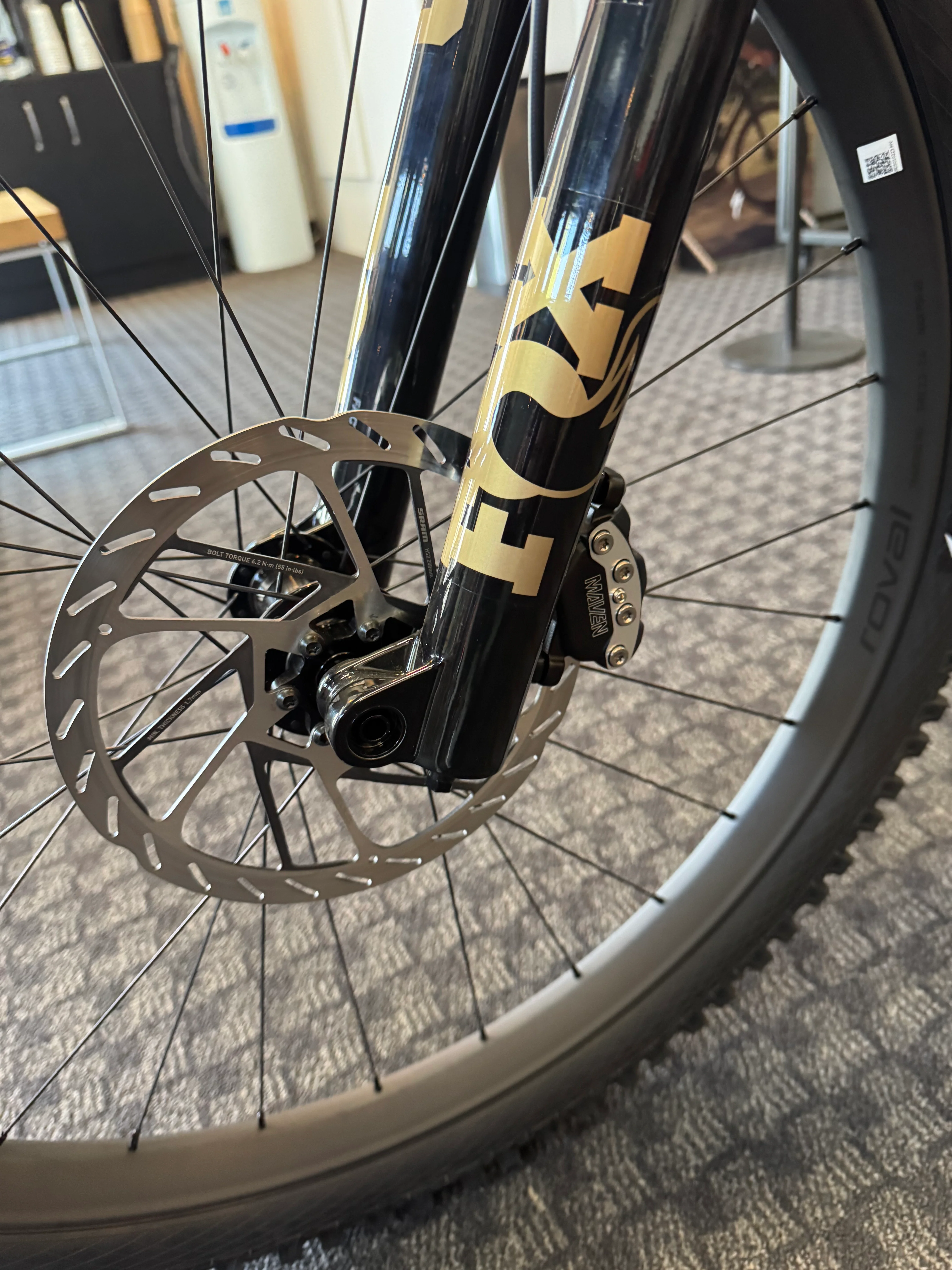 2026 S-Works Stumpjumper 15 EVO - SBS Custom Build - Size S4 - Image 14