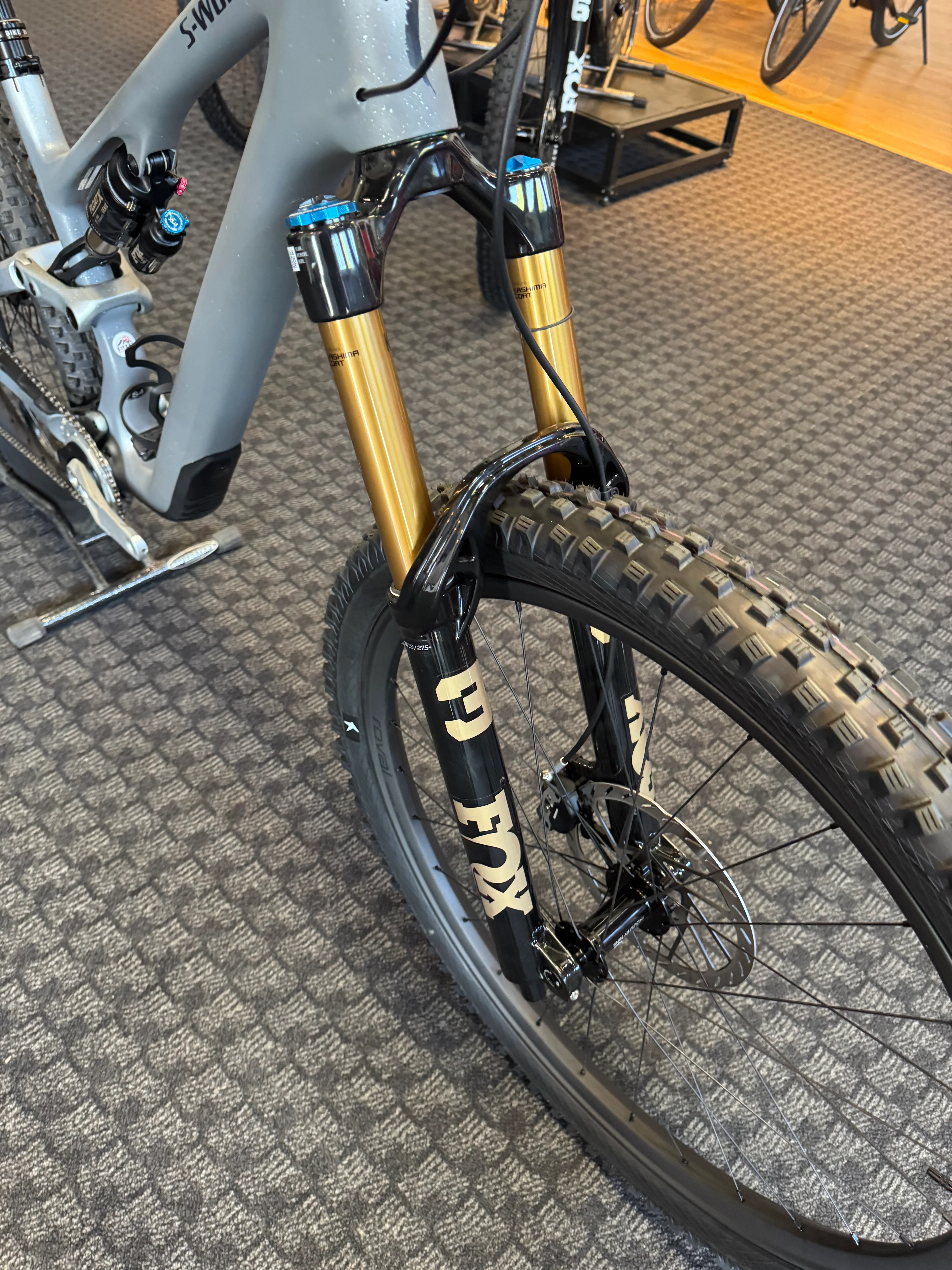 2026 S-Works Stumpjumper 15 EVO - SBS Custom Build - Size S4 - Image 15