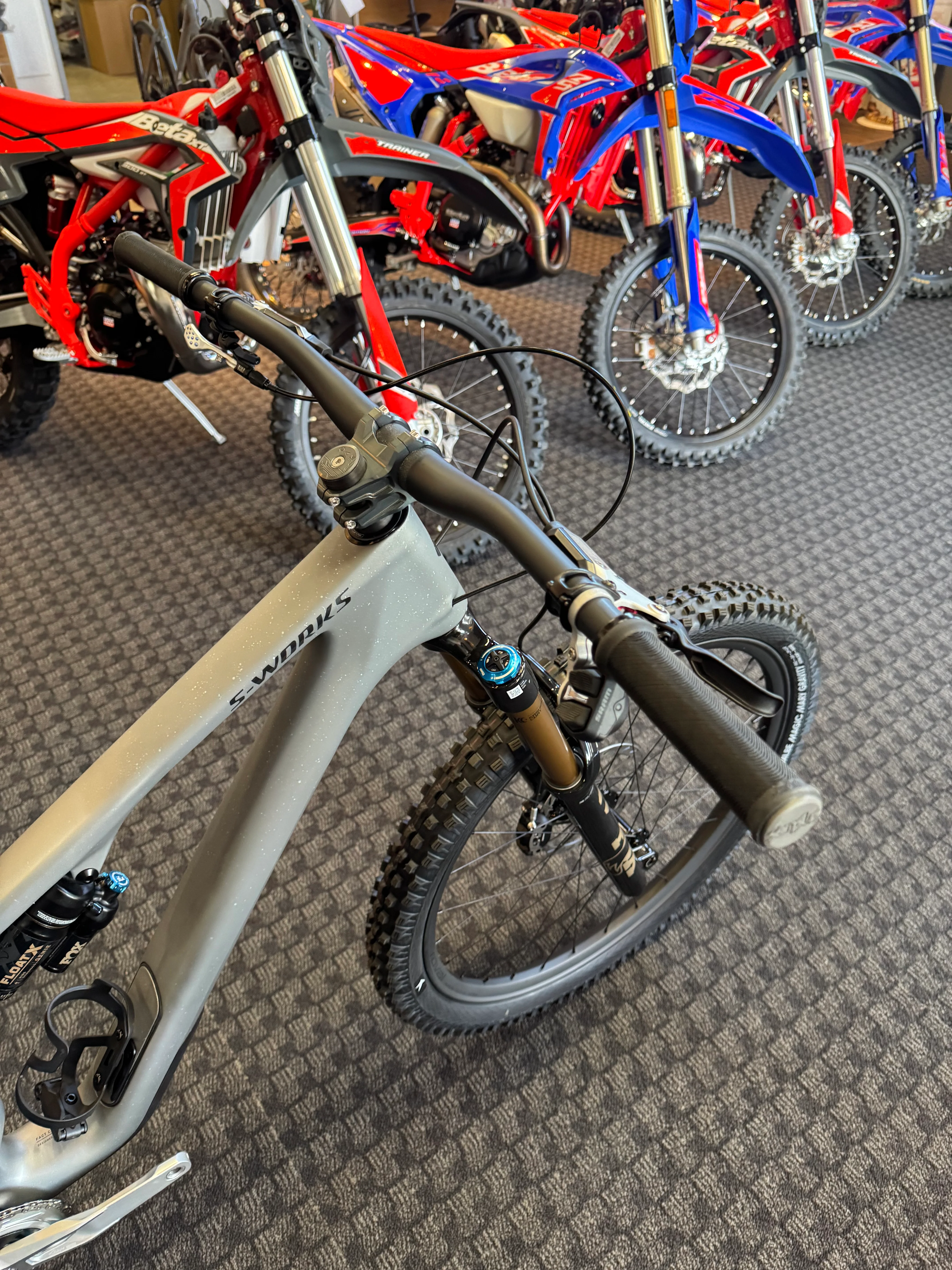 2026 S-Works Stumpjumper 15 EVO - SBS Custom Build - Size S4 - Image 17