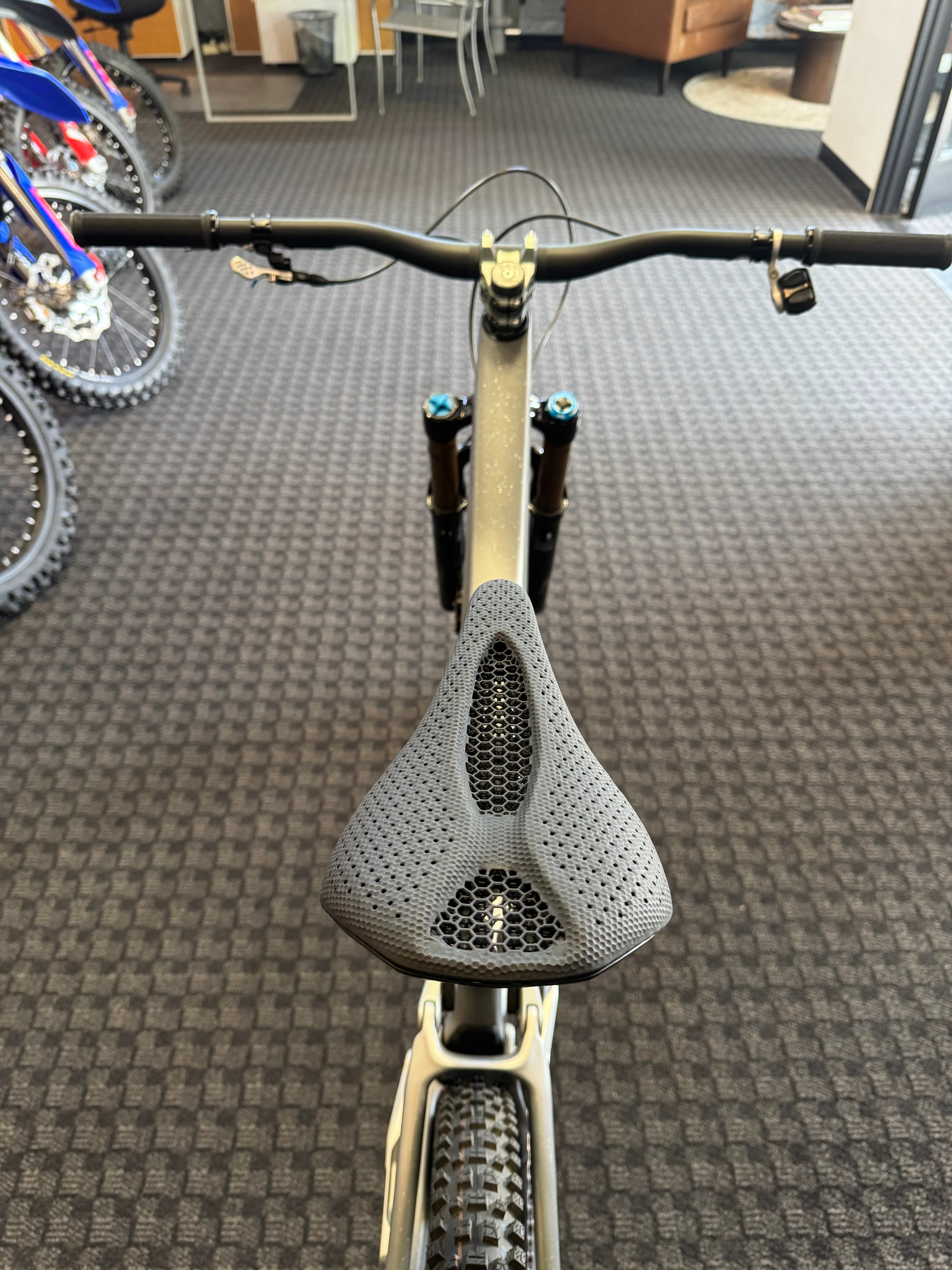 2026 S-Works Stumpjumper 15 EVO - SBS Custom Build - Size S4 - Image 23
