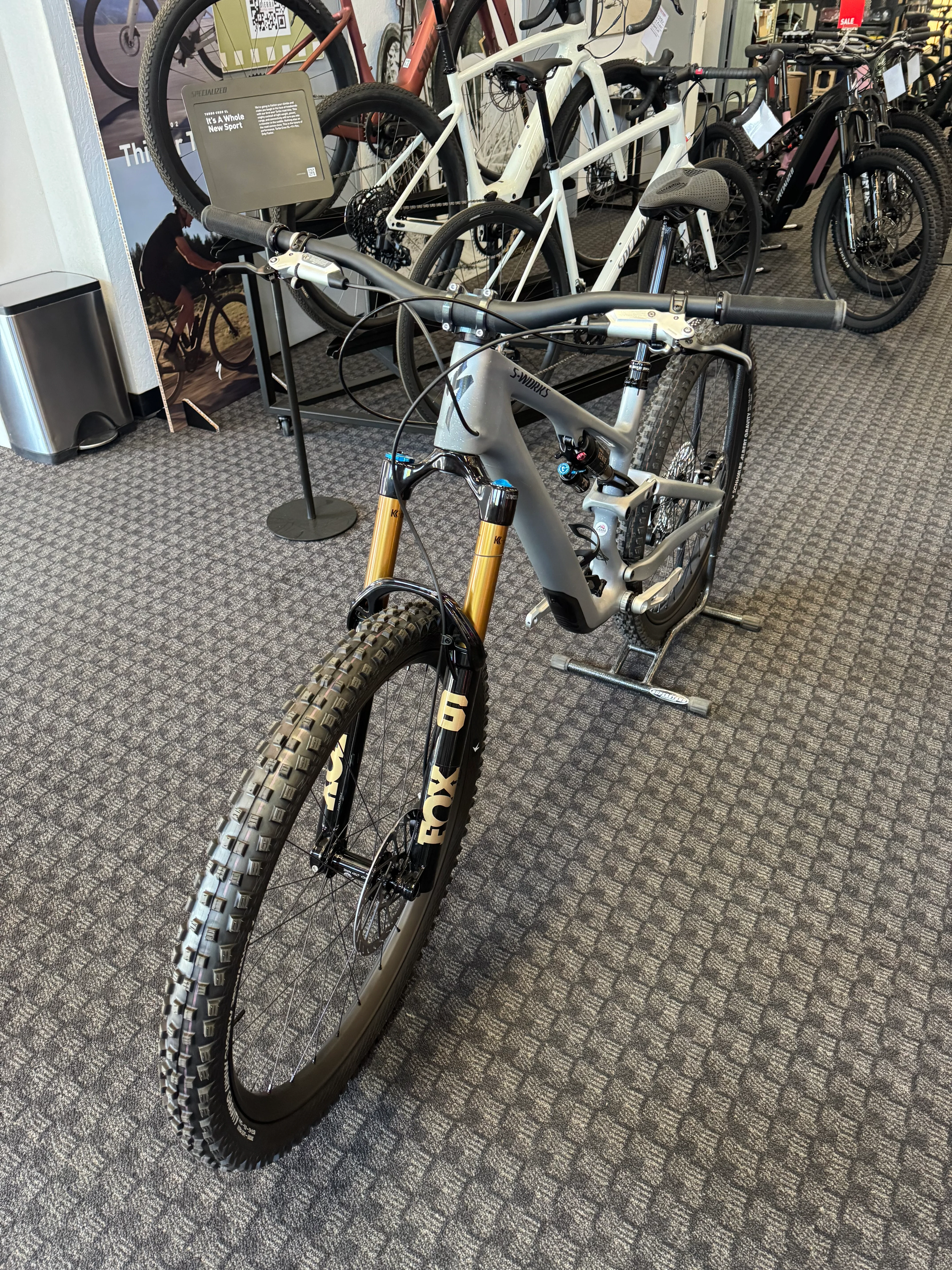 2026 S-Works Stumpjumper 15 EVO - SBS Custom Build - Size S4 - Image 4