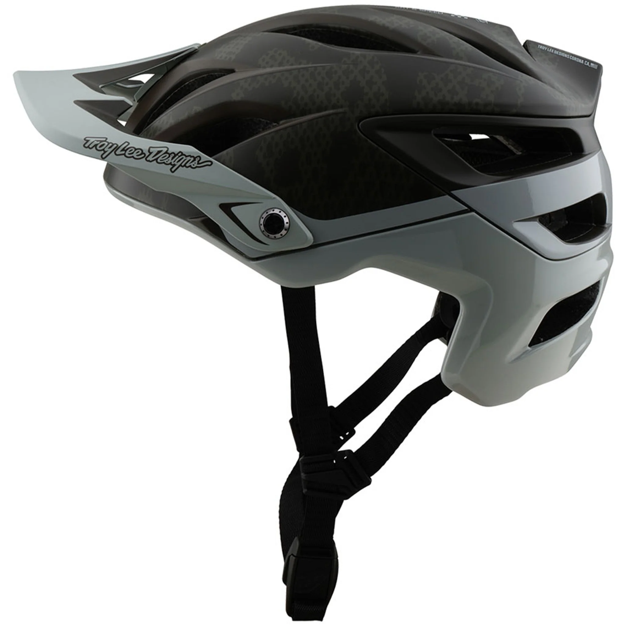 A3 Helmet - Image 5