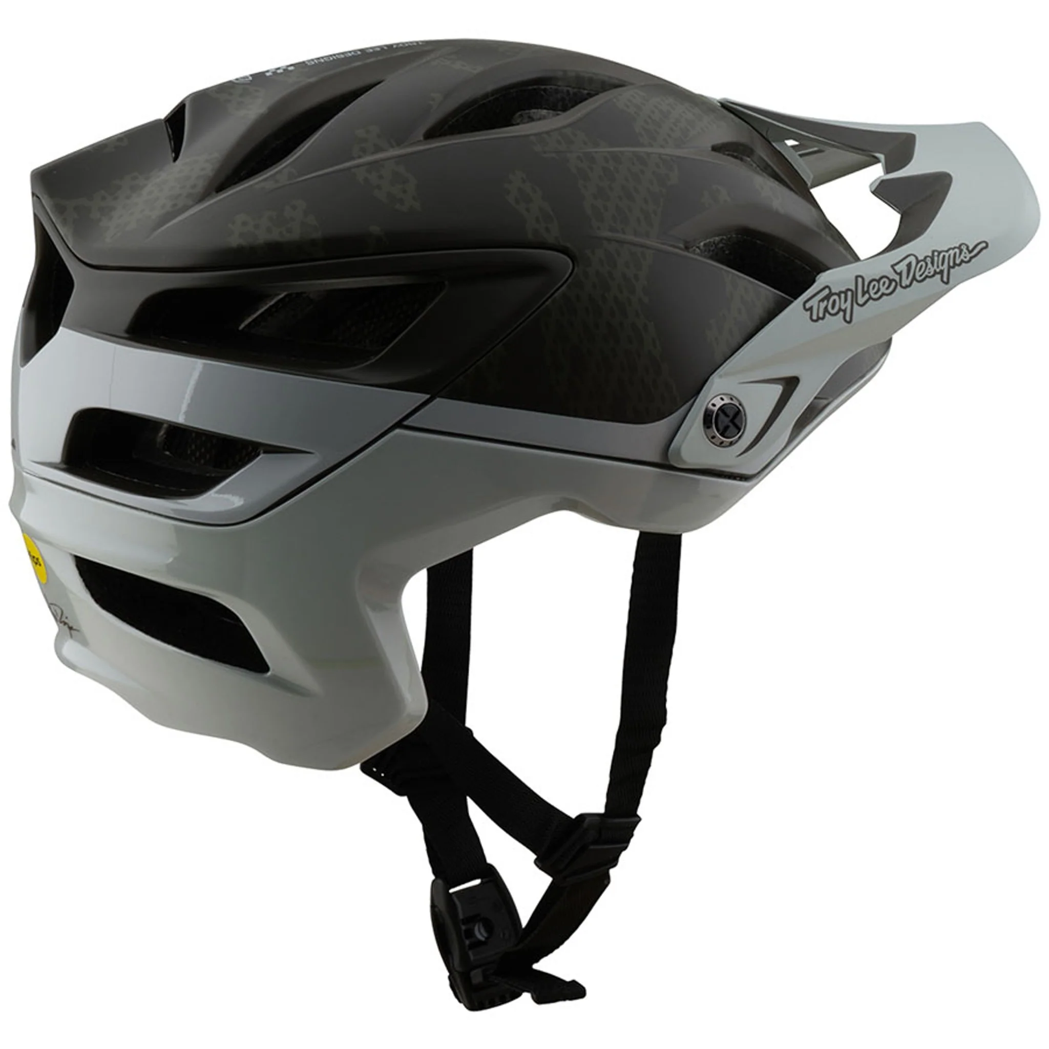 A3 Helmet - Image 6