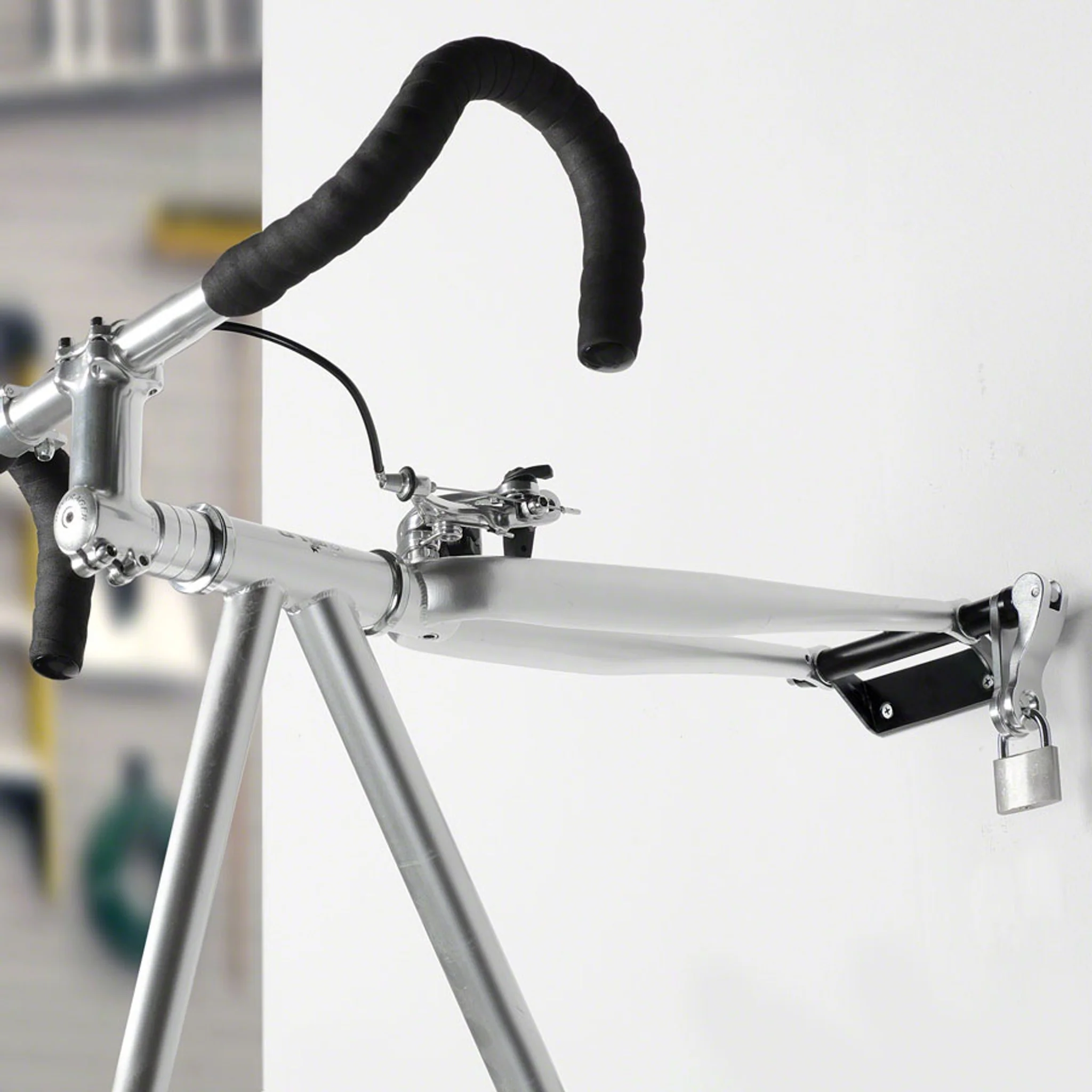 Bike Hitch Truck Rail Fork Mount Rack: Standard 9.0mm Black - Image 6