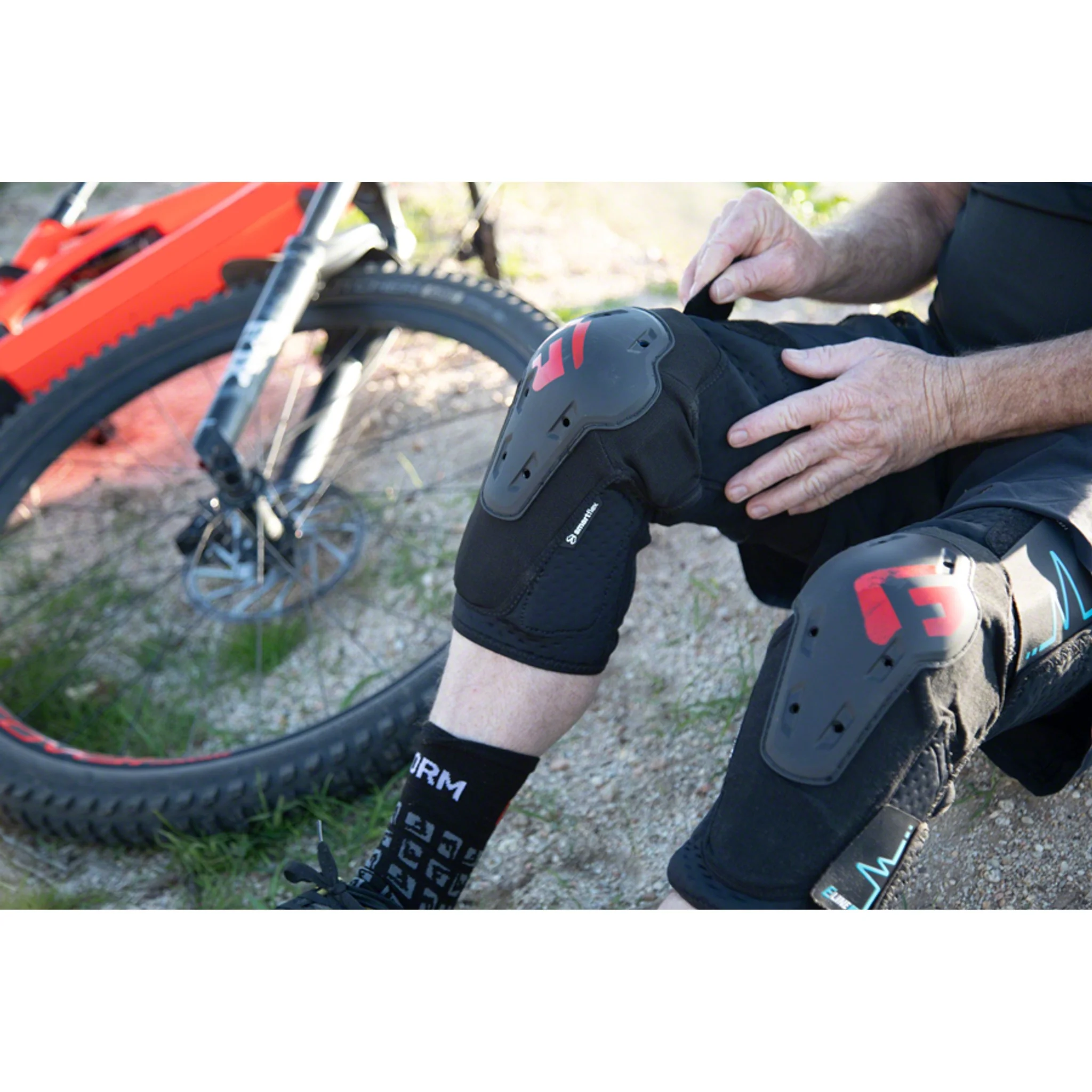 E-Line Knee Pads - Image 2