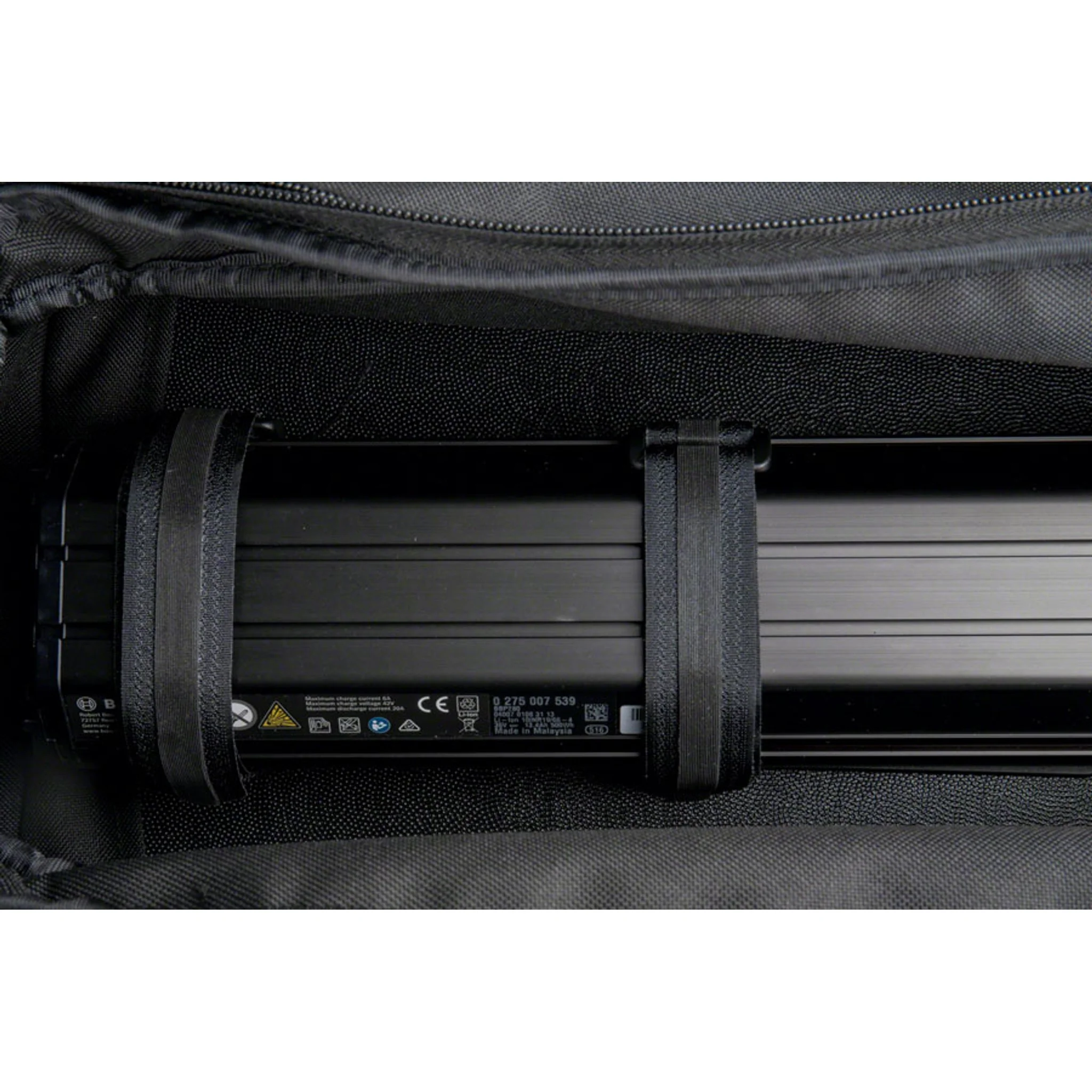 E-Xplorer Trunk Bag - With MTX QuickTrack 2 Mount - 26L, Black - Image 6