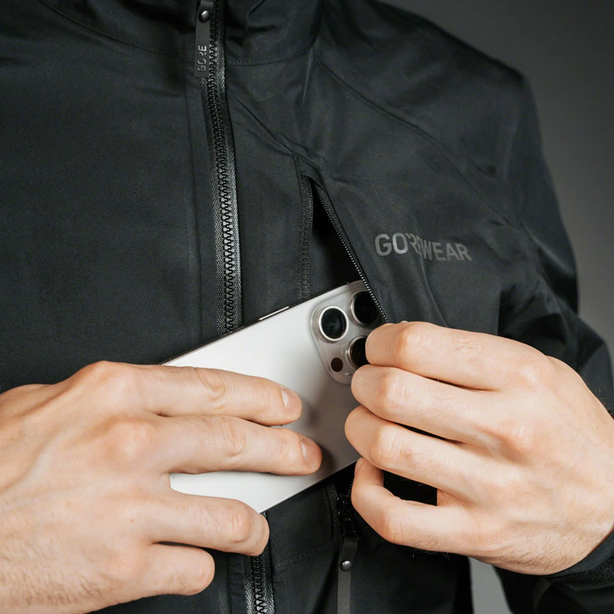Glidewheel Gore-Tex Jacket - Men's - Image 6