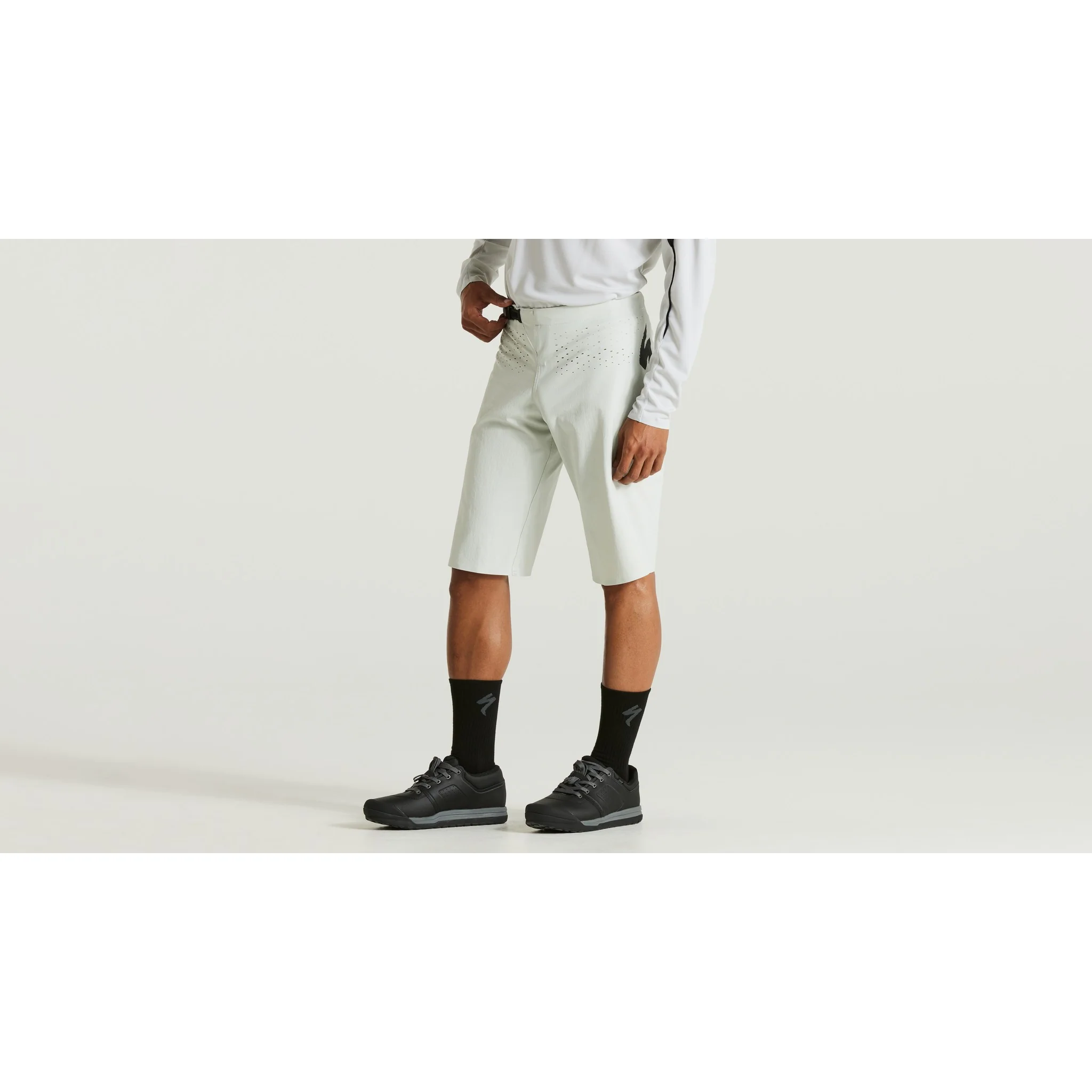 Gravity Shorts - Image 9