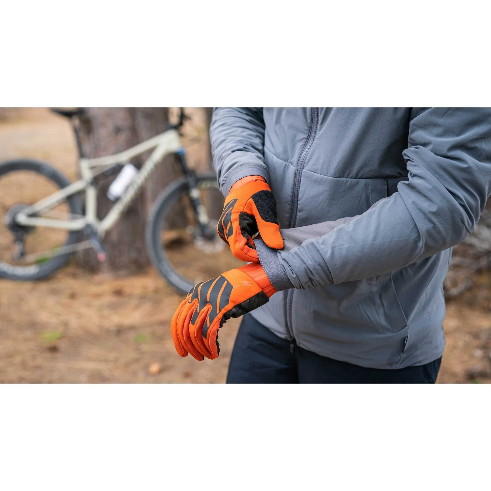 Men’s Softshell Thermal Glove - Image 15