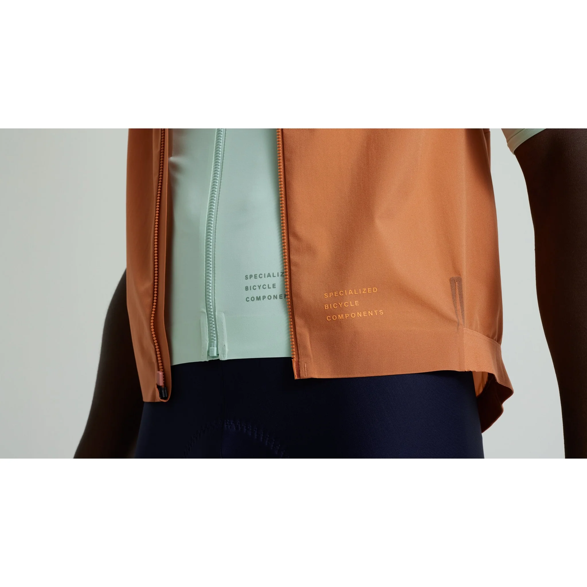 Men's Prime Wind Vest - Image 30