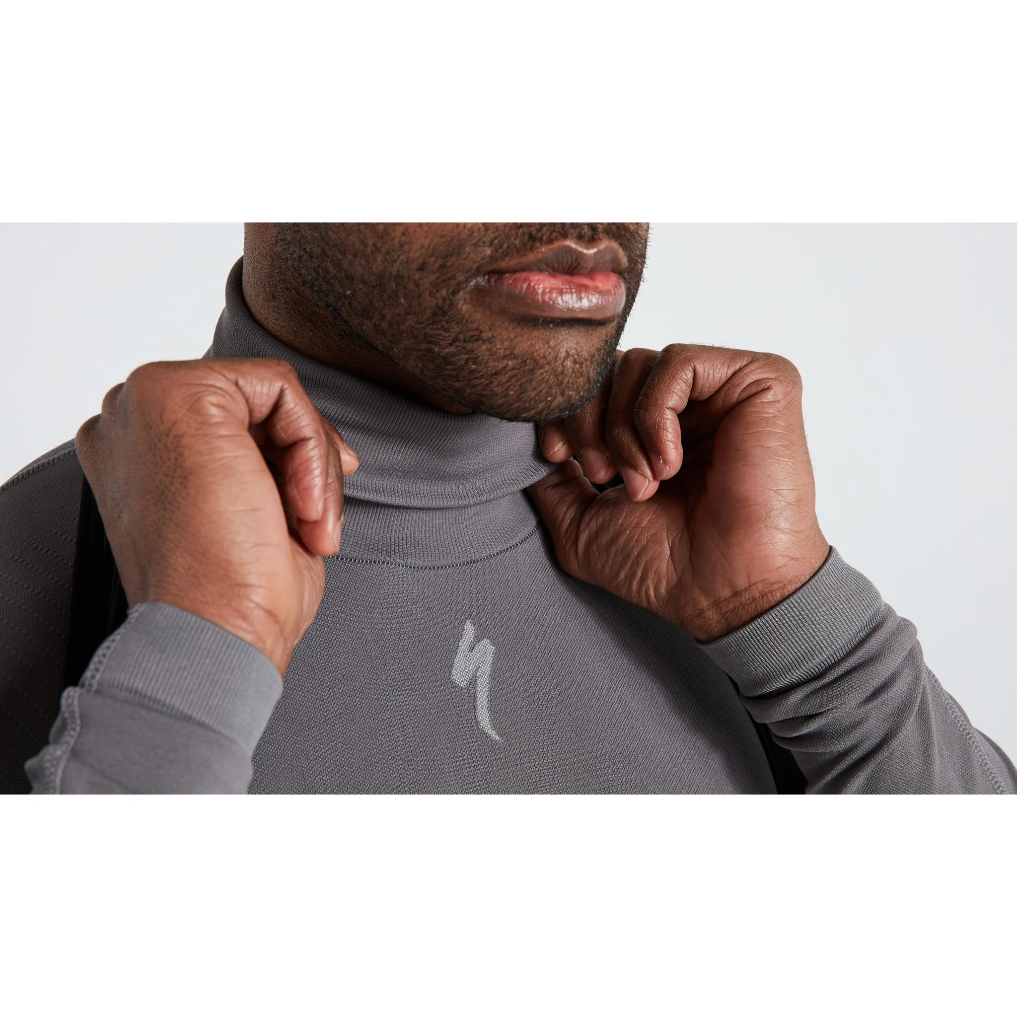 Men's Seamless Roll Neck Long Sleeve Base Layer - Image 3