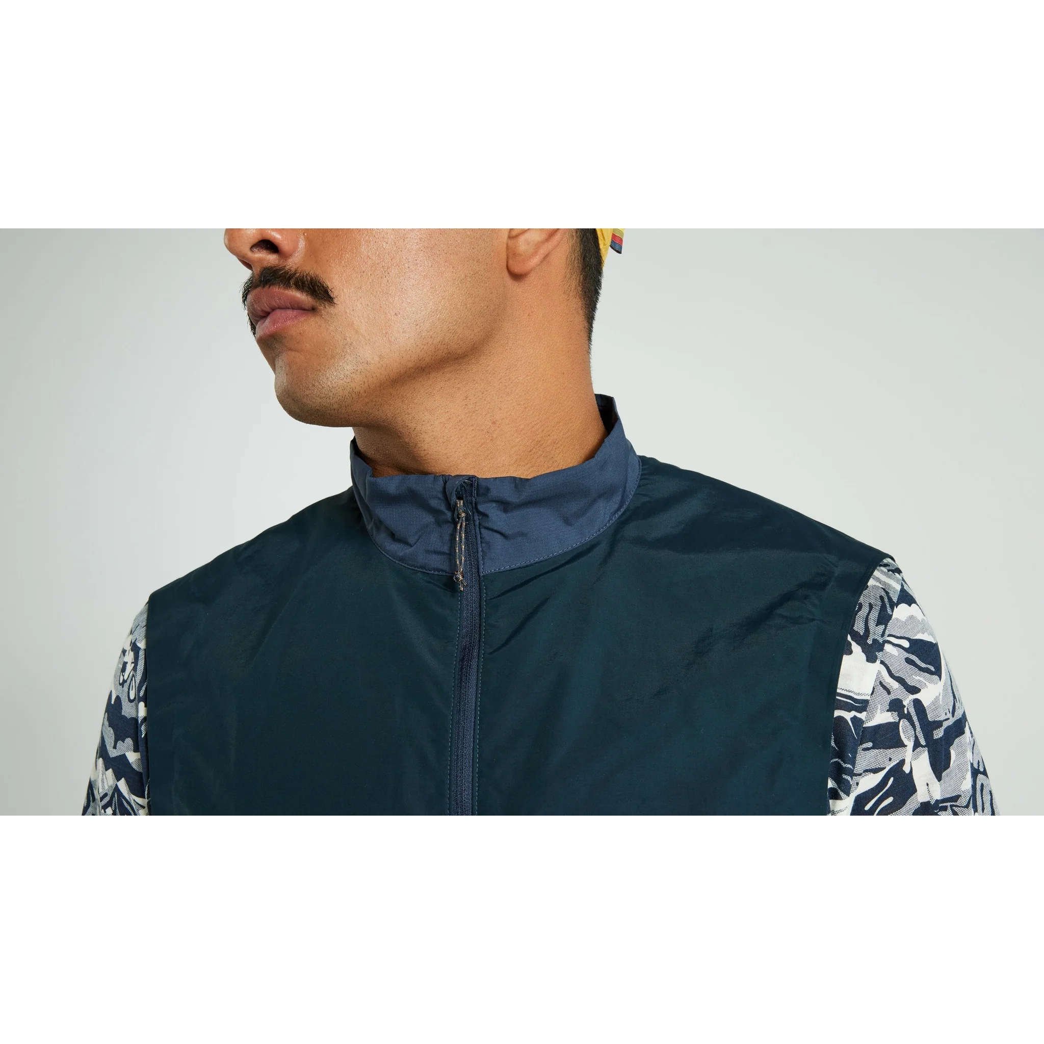 Men's Specialized/Fjällräven Adventure Vest - Image 12