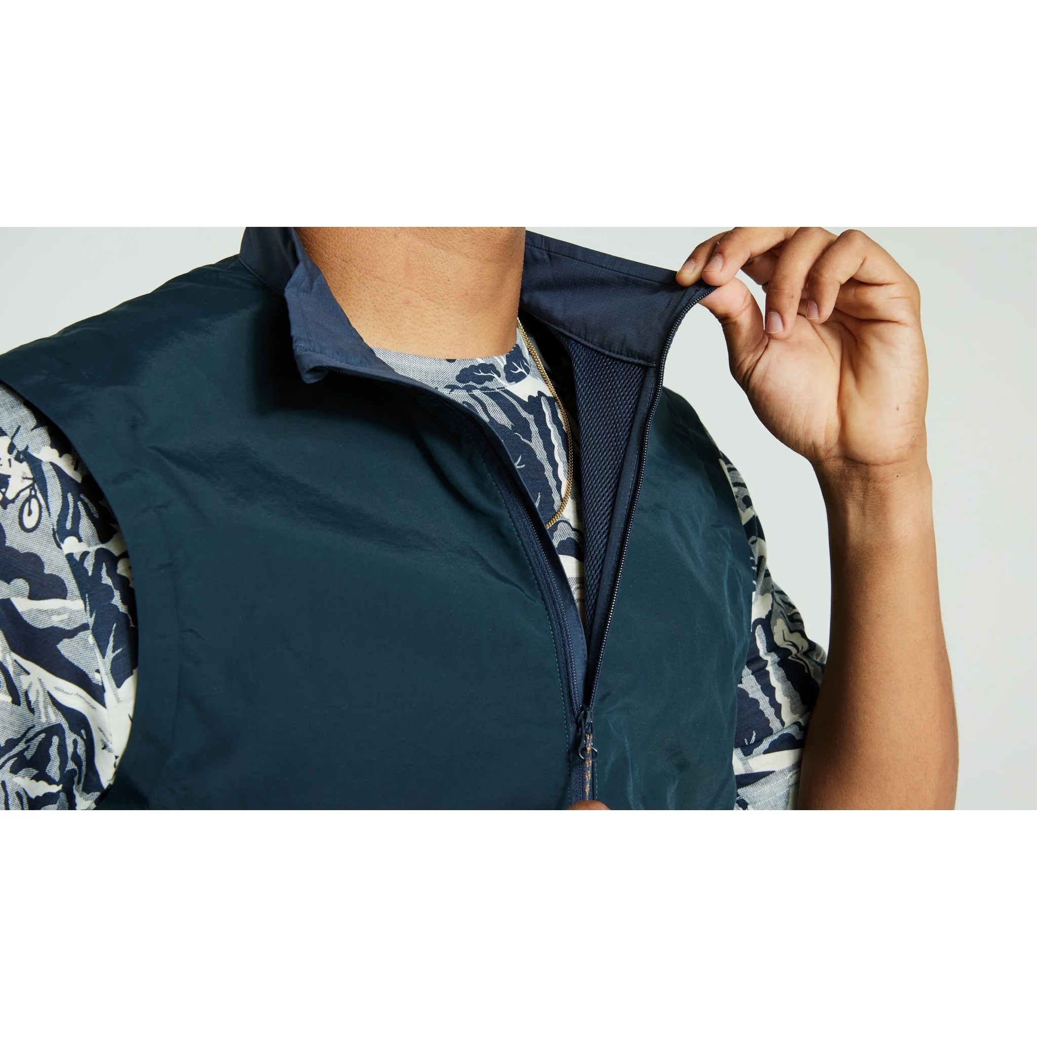 Men's Specialized/Fjällräven Adventure Vest - Image 13