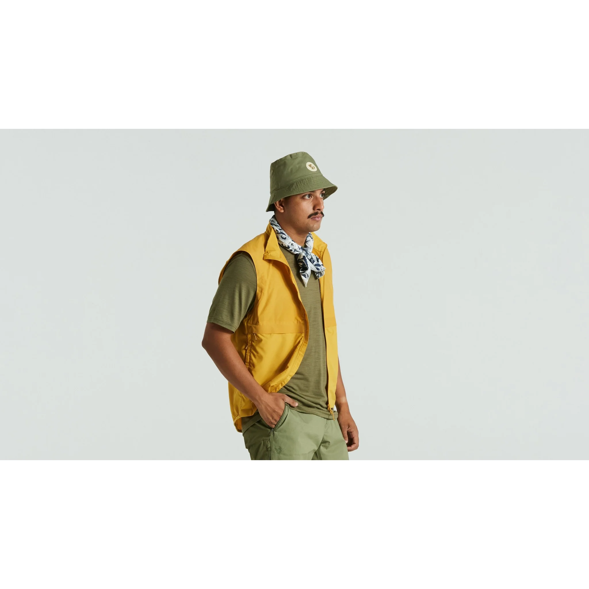 Men's Specialized/Fjällräven Adventure Vest - Image 15