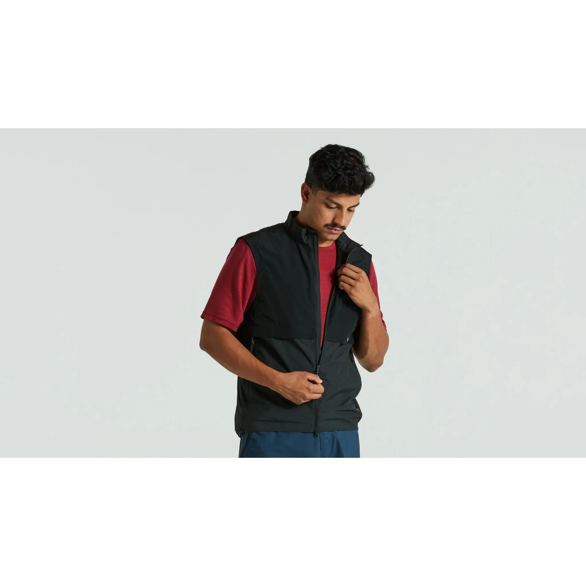 Men's Specialized/Fjällräven Adventure Vest - Image 2