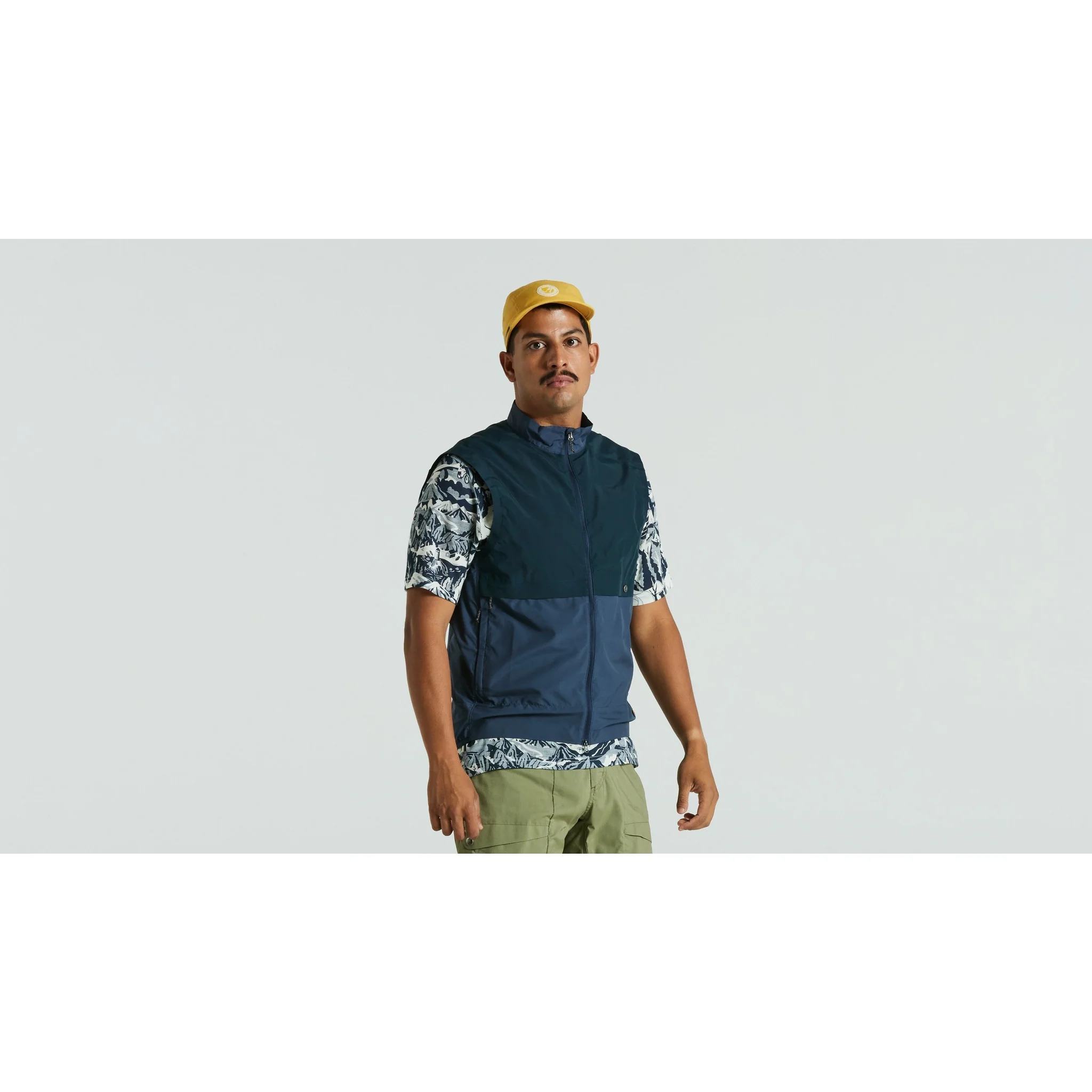 Men's Specialized/Fjällräven Adventure Vest - Image 9