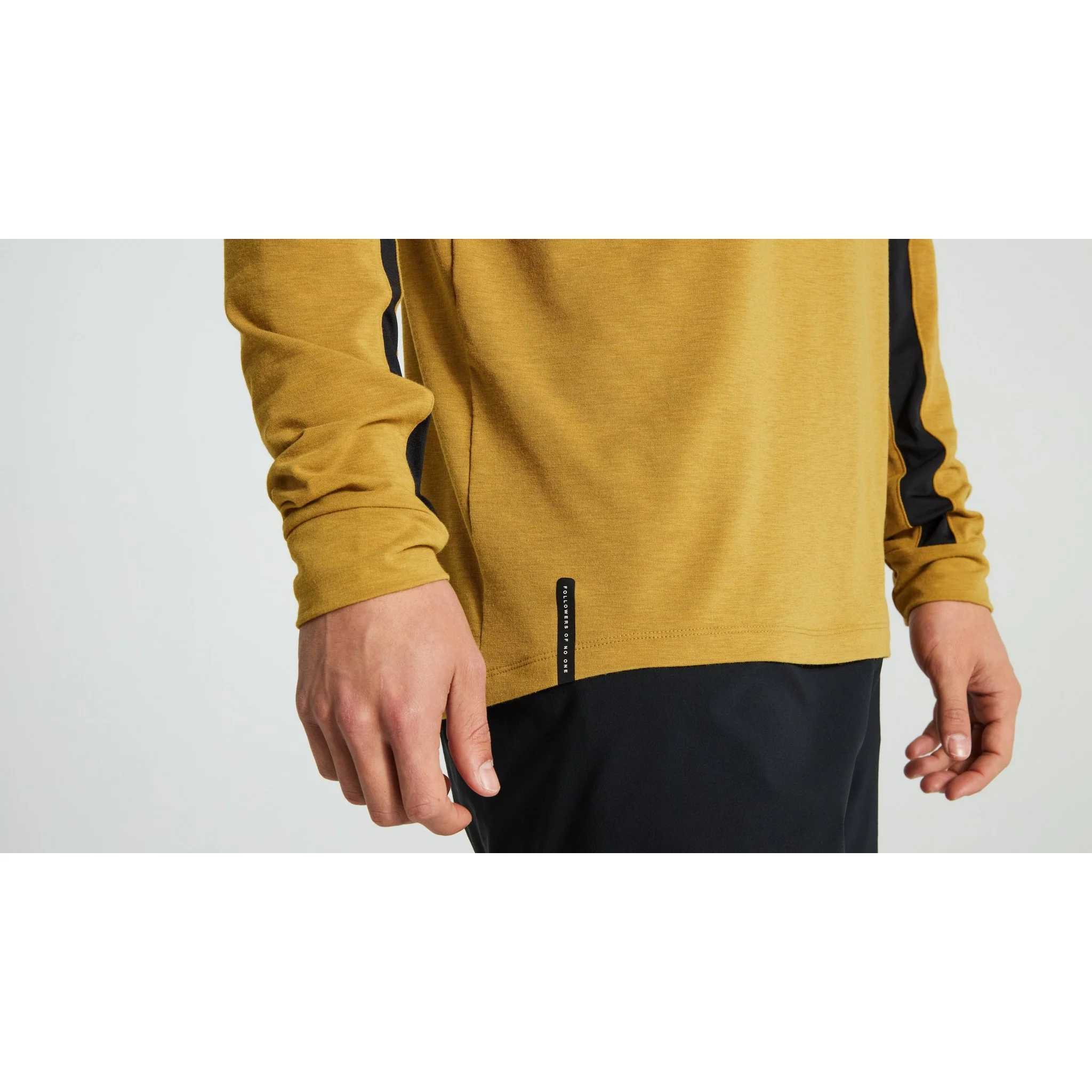 Men's Trail Long Sleeve Jersey - Image 11