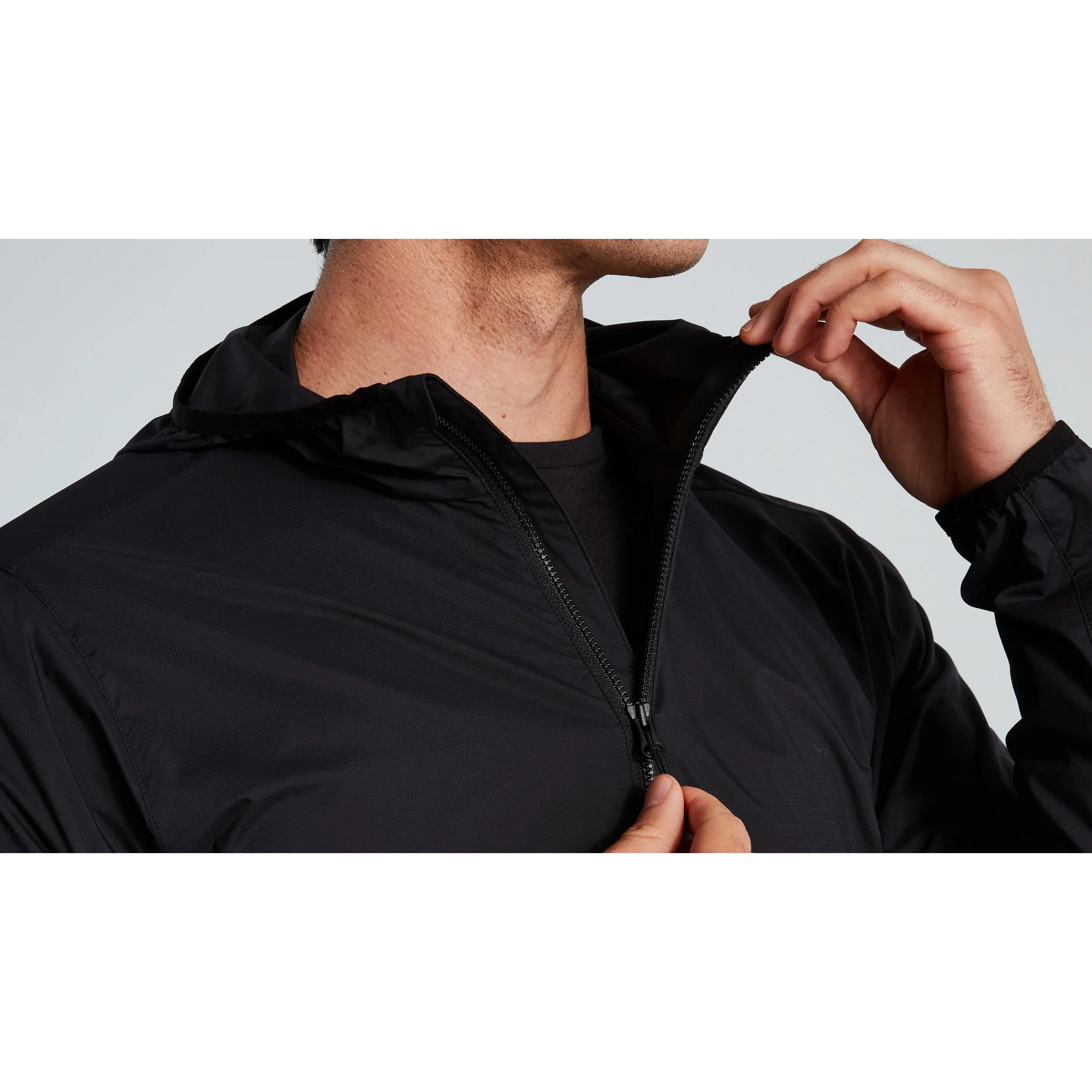 Men's Trail Wind Jacket - Image 11