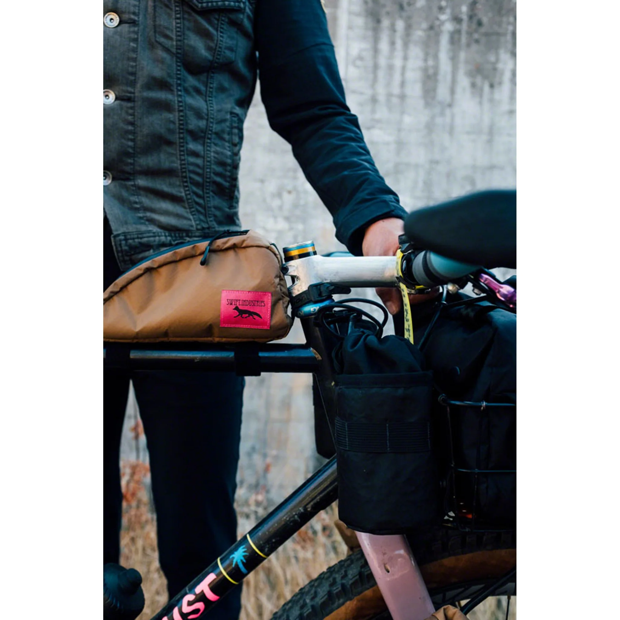 Moxie Top Tube Bag - Image 9