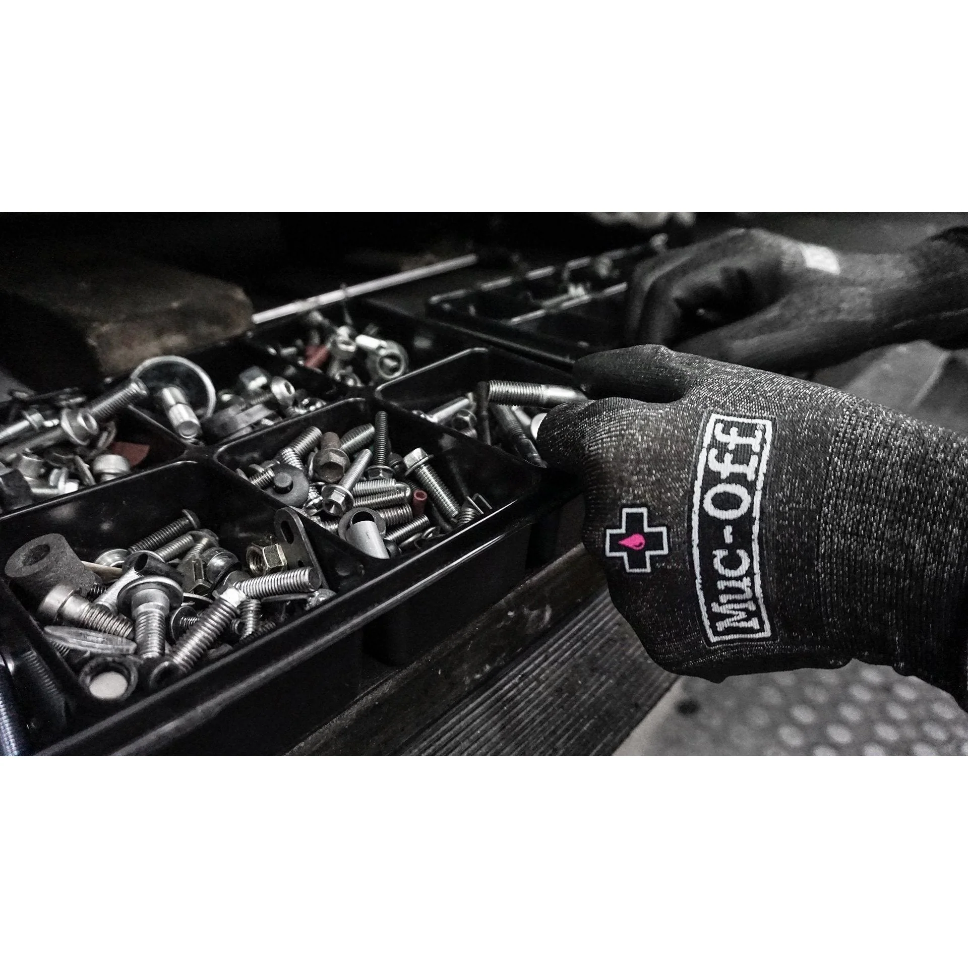 Muc-Off Mechanics Gloves - Image 3