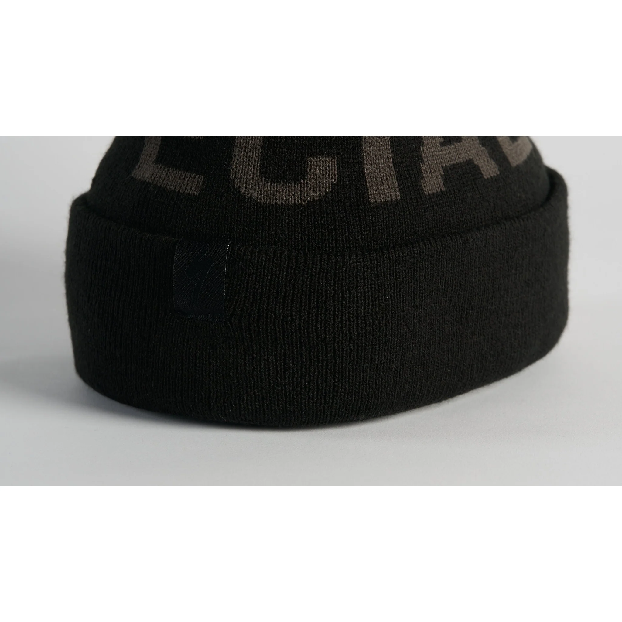 New Era Pom Specialized Beanie - Image 25