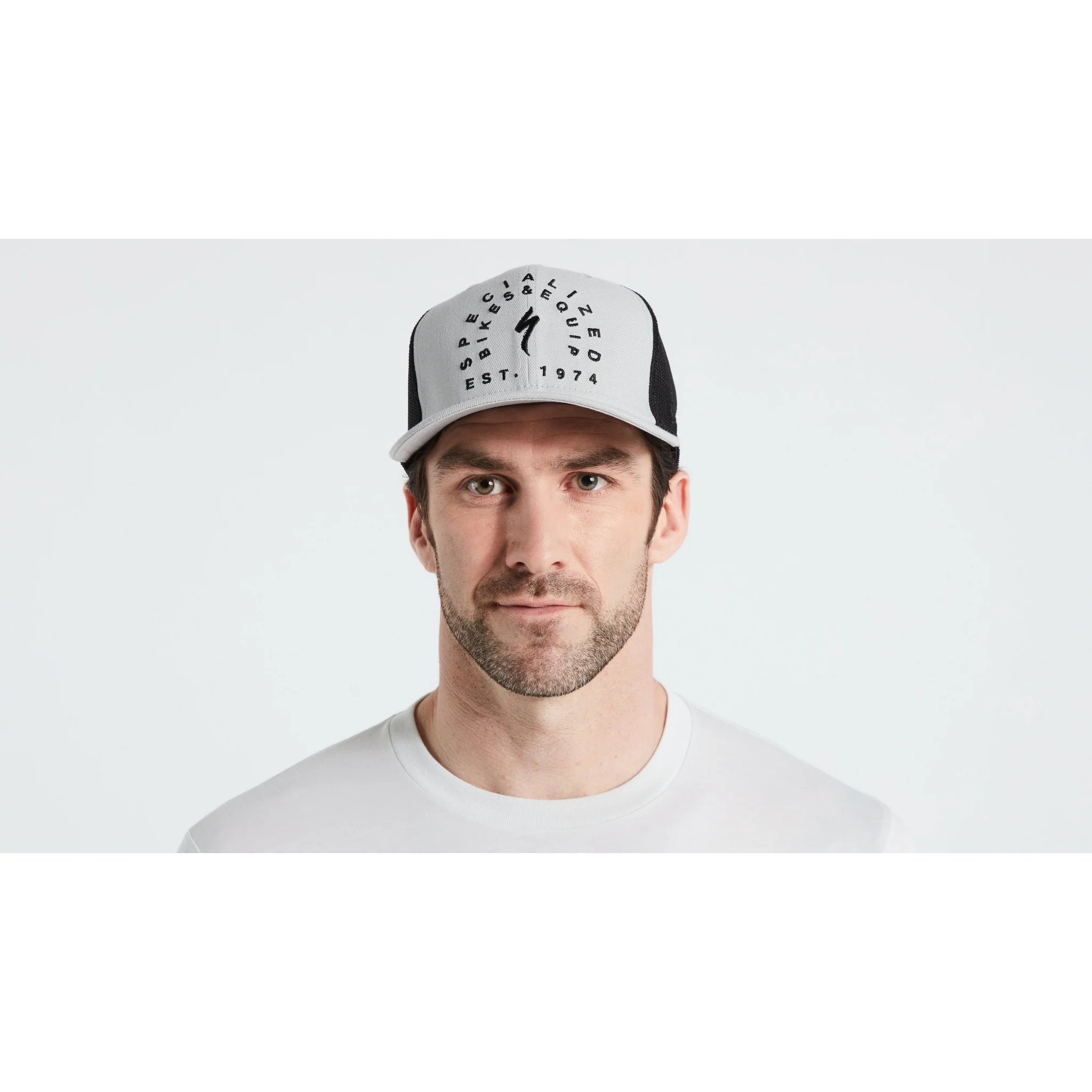 New Era Stoke Trucker Hat - Image 8