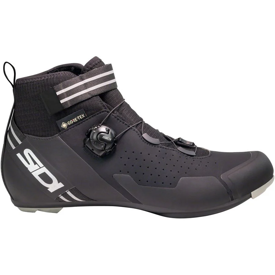 Nix Cycling Boot - Black/Black