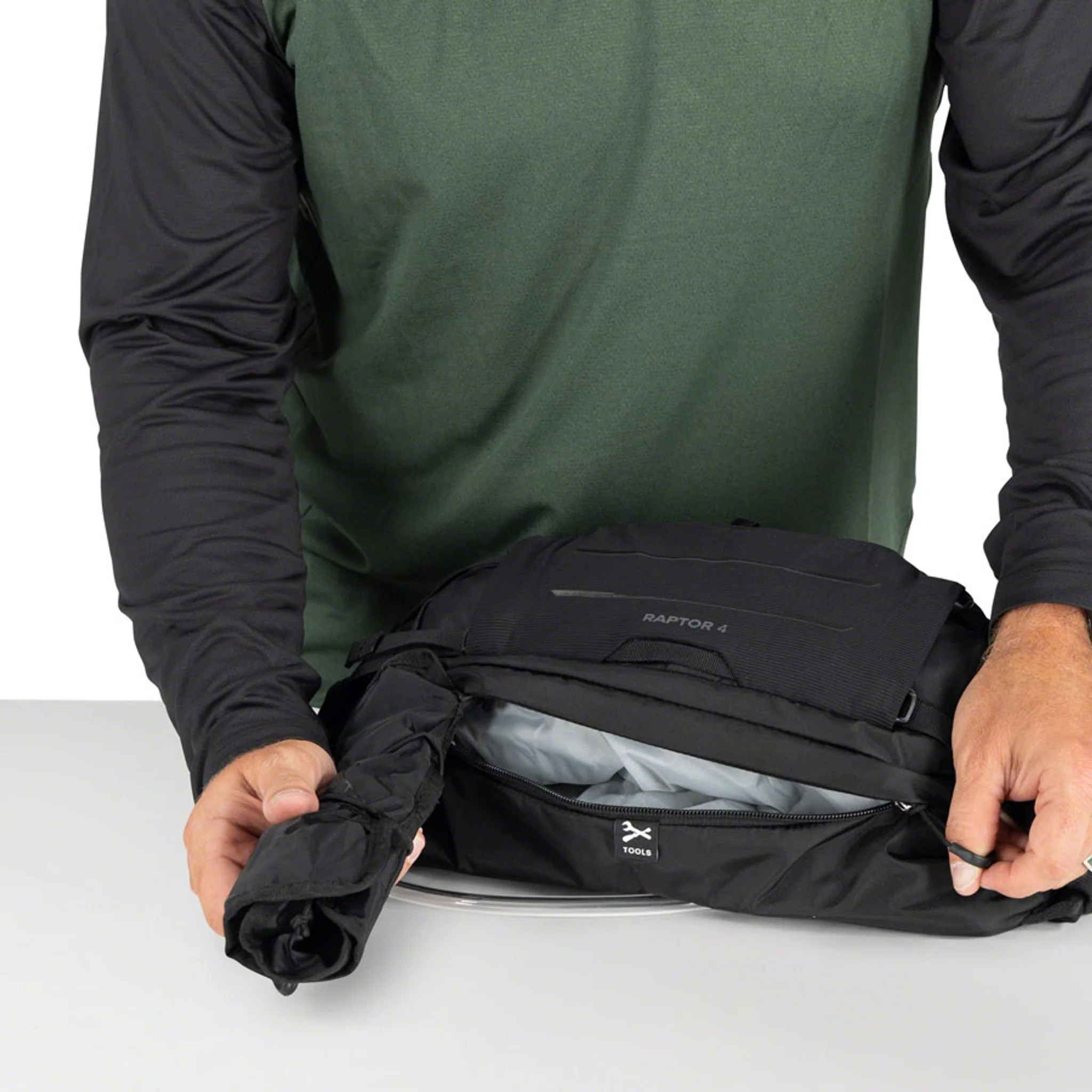 Raptor Lumbar Hydration Pack - Image 9