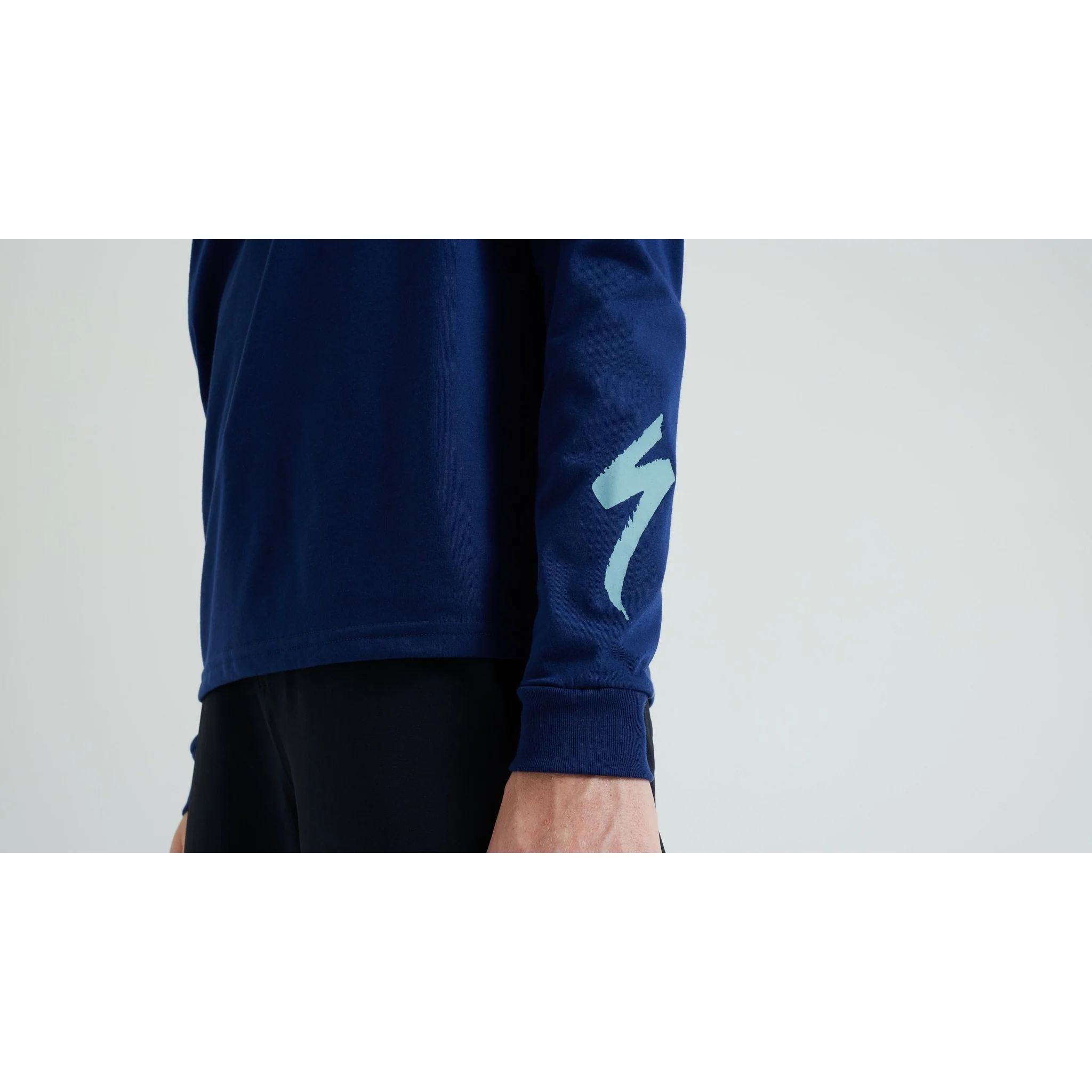 Reign Long Sleeve T-Shirt - Image 21