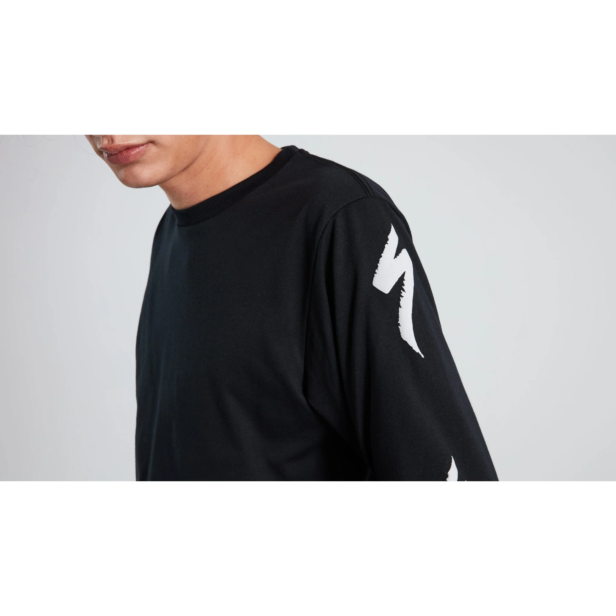 Reign Long Sleeve T-Shirt - Image 3