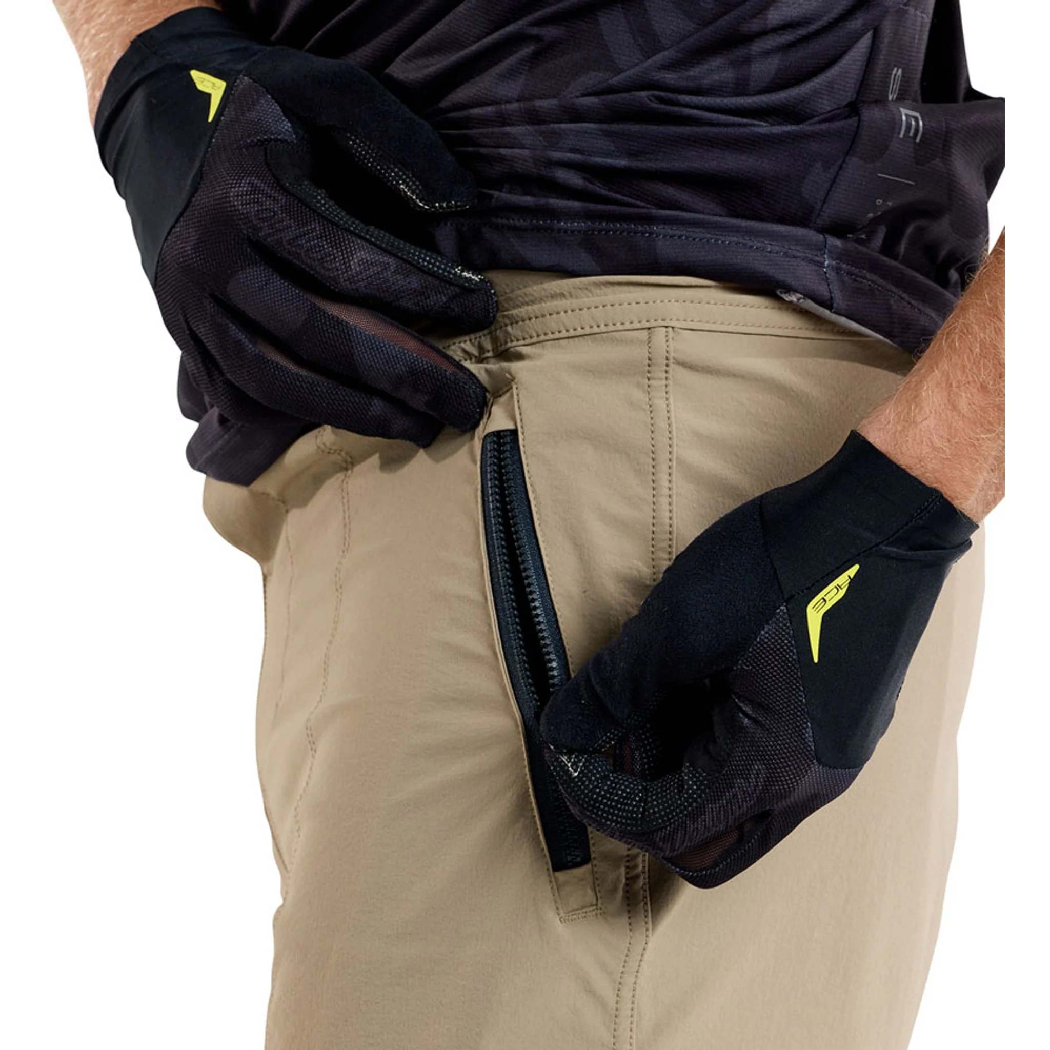 Skyline Trail Shorts - Image 31