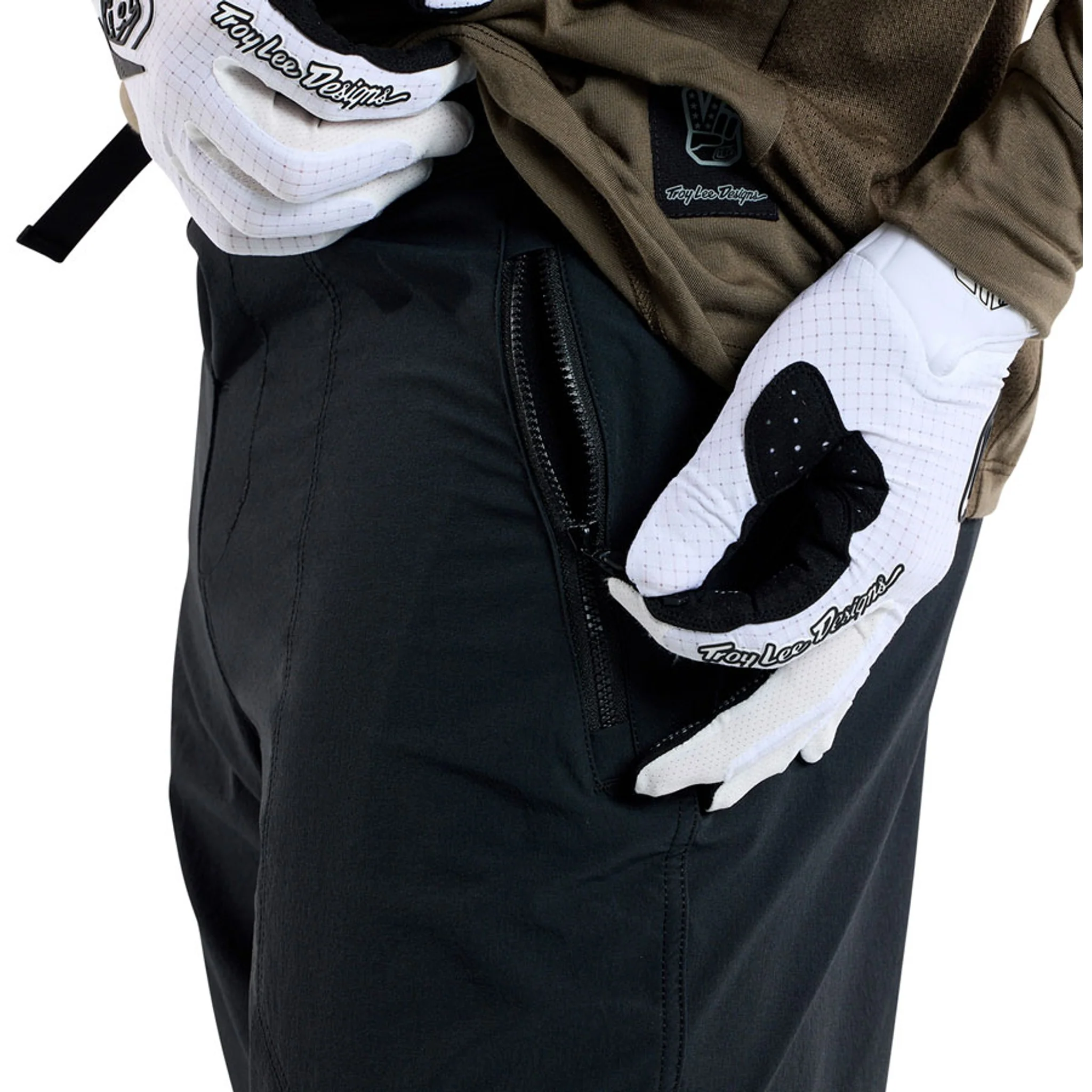 Skyline Trail Shorts - Image 39