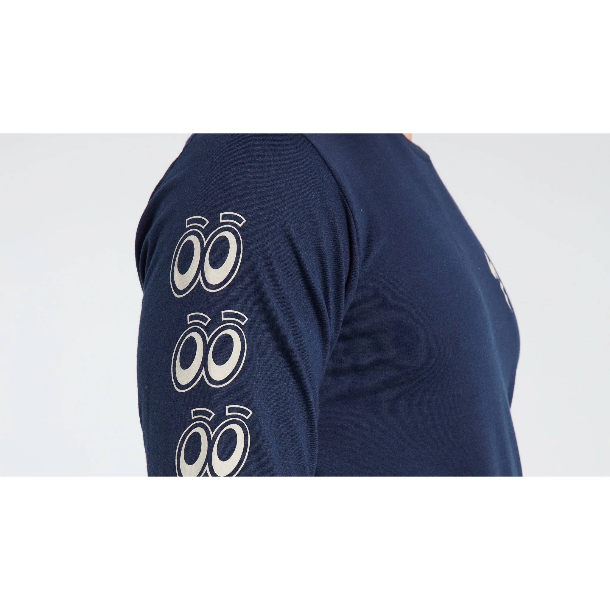 Special Eyes Long Sleeve T-Shirt - Image 14