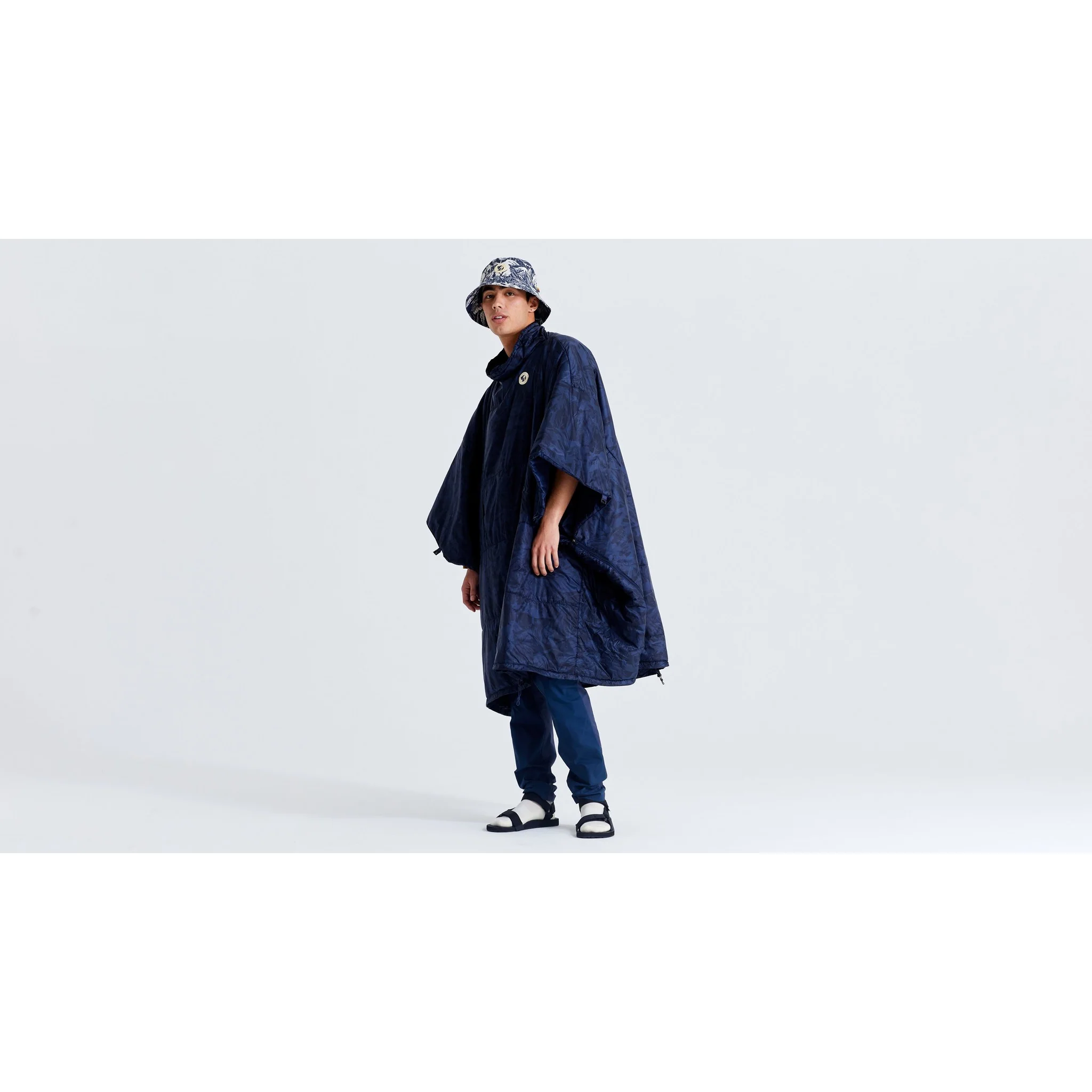 Specialized/Fjällräven Sleep Poncho - Image 10