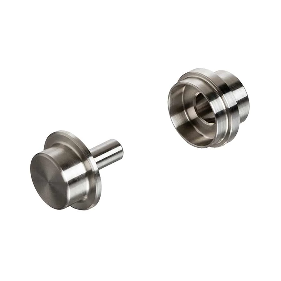 Tacx Thru-Axle for Tacx Trainer - Image 3