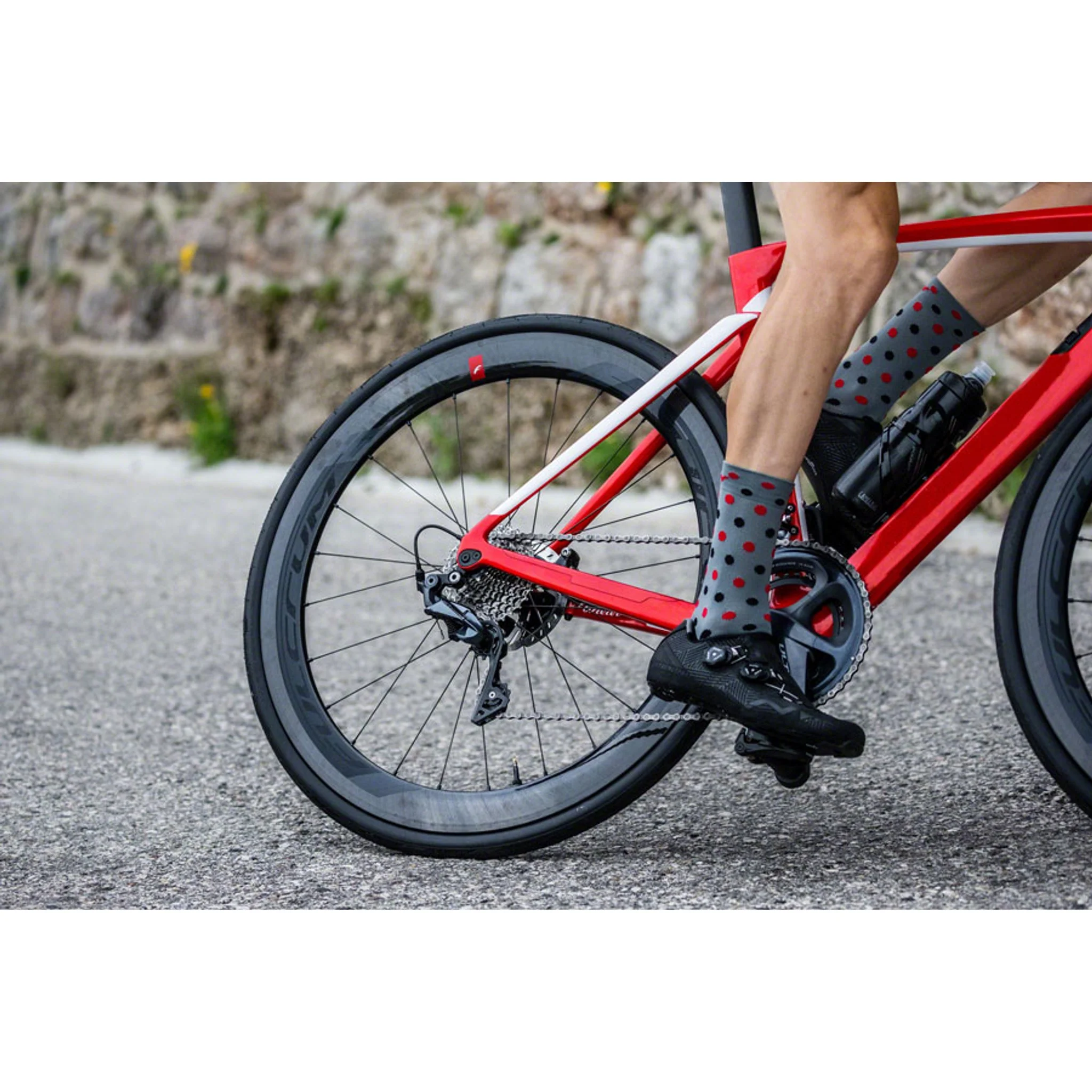 WIND 55 DB Rear Wheel - 700, 12 x 142mm, Center-Lock, HG 11, Black, 2-Way Fit - Image 4
