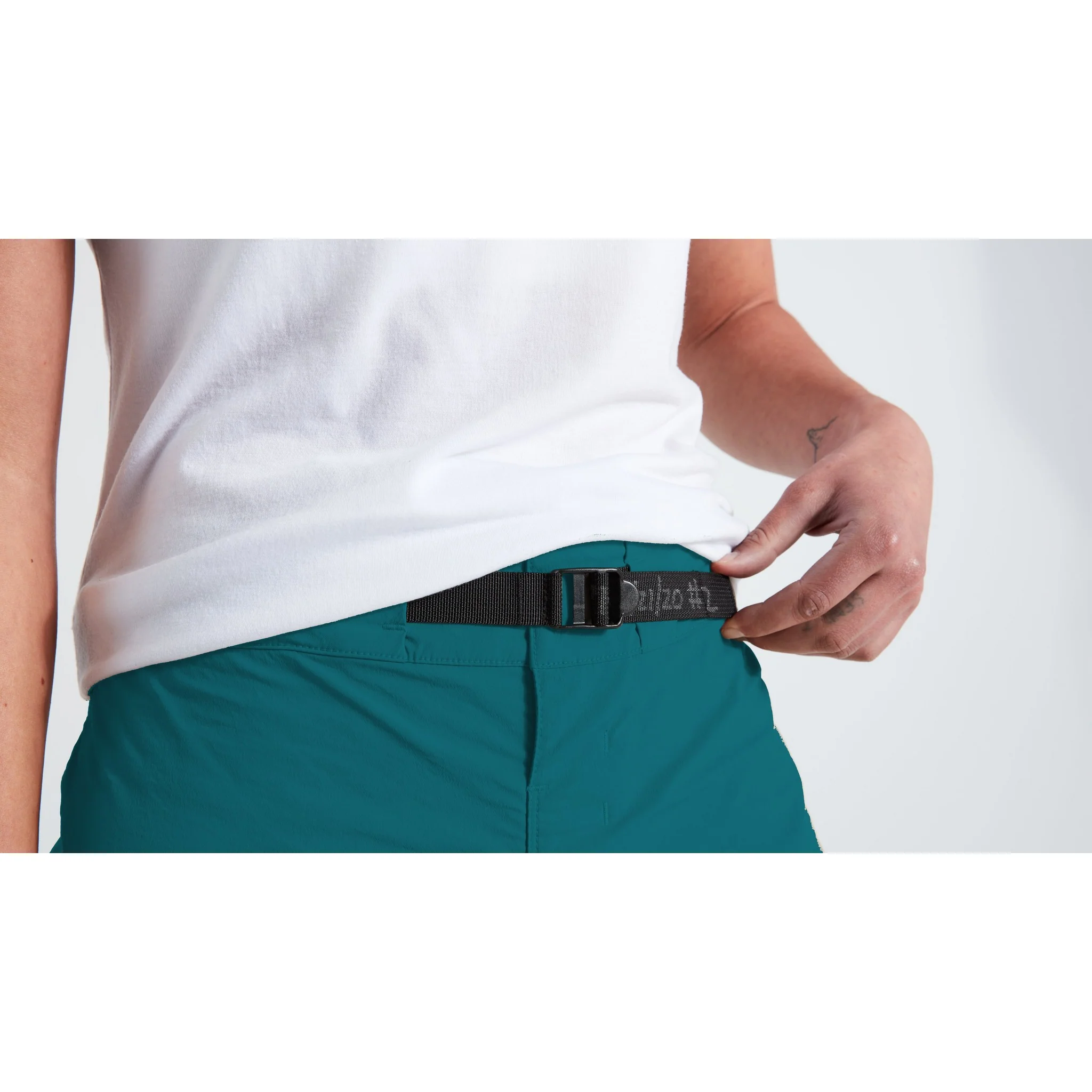 Women's ADV Air Shorts - Image 24