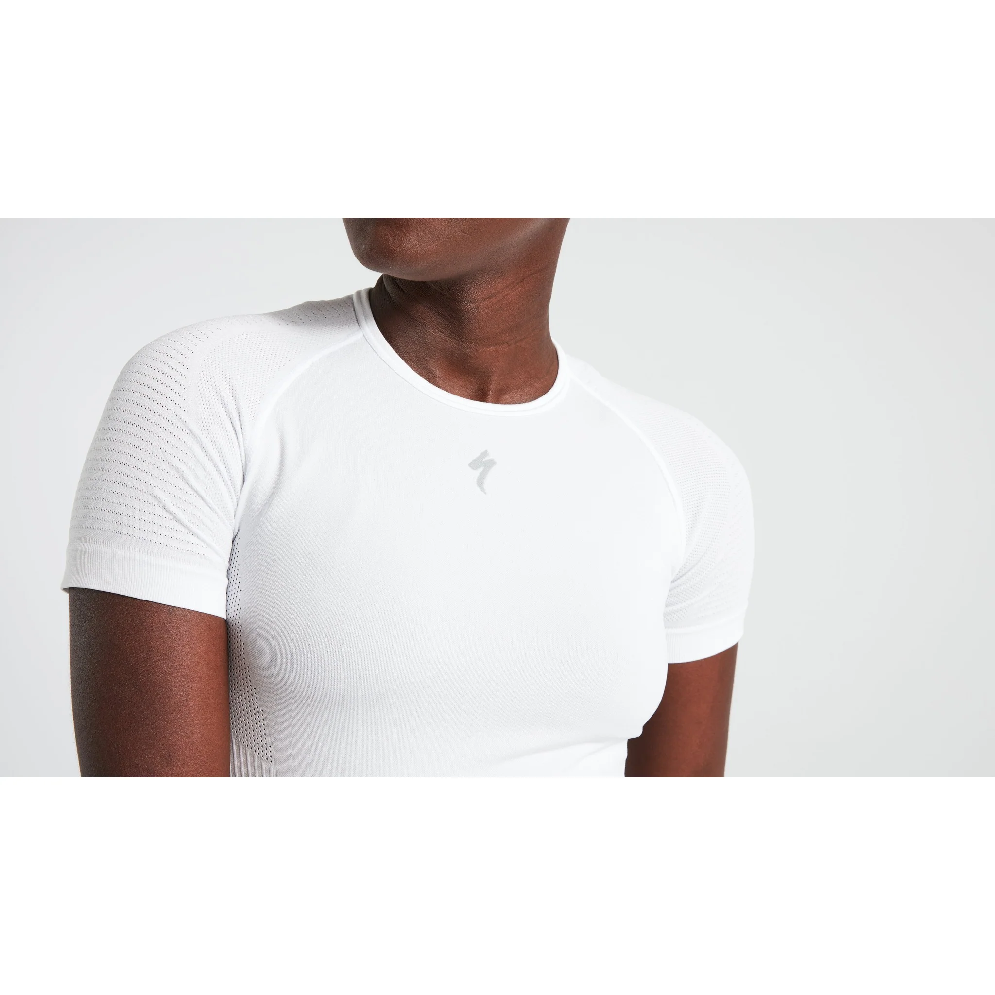 Women's Seamless Light Short Sleeve Base Layer - Image 4
