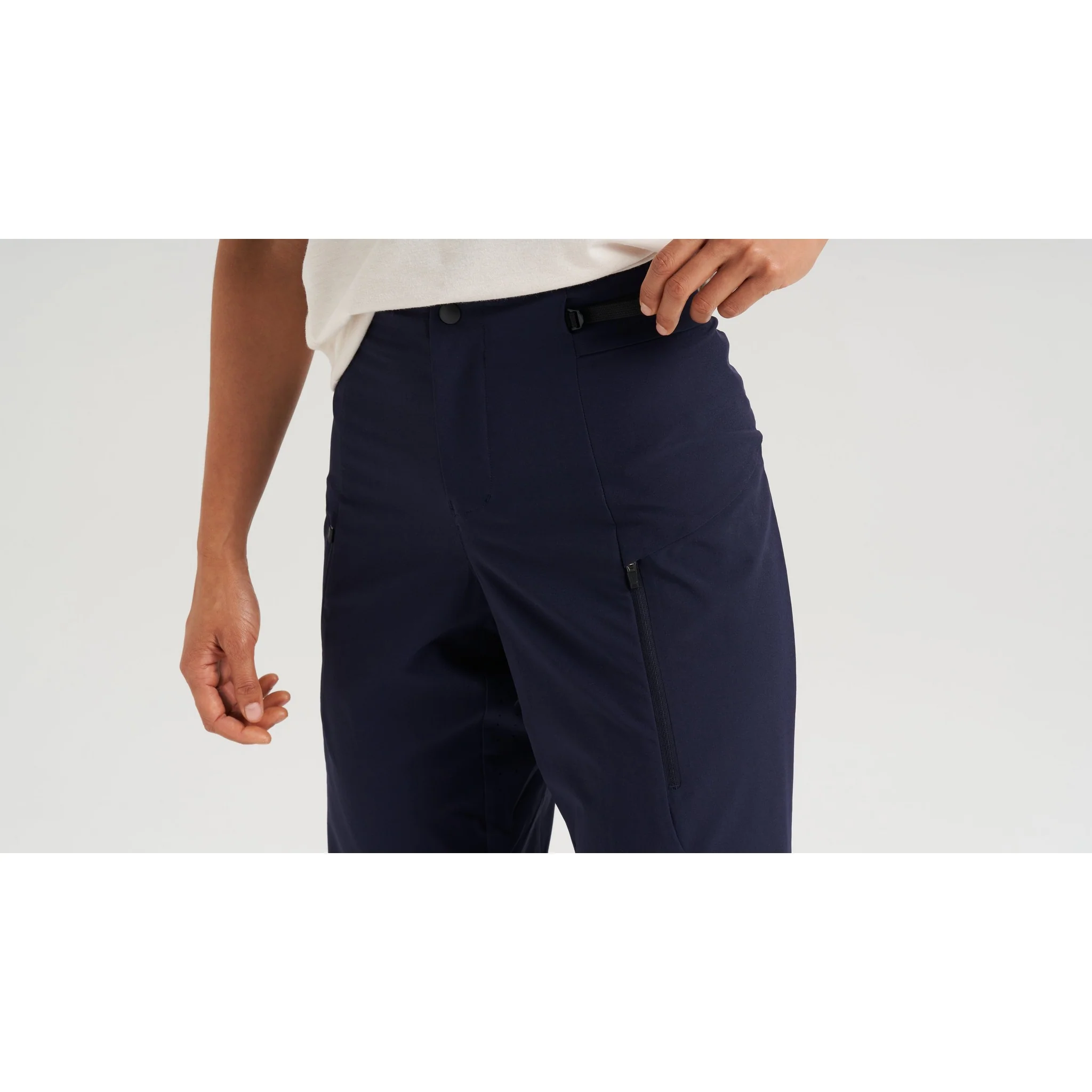 Women's Traction Short - Image 5