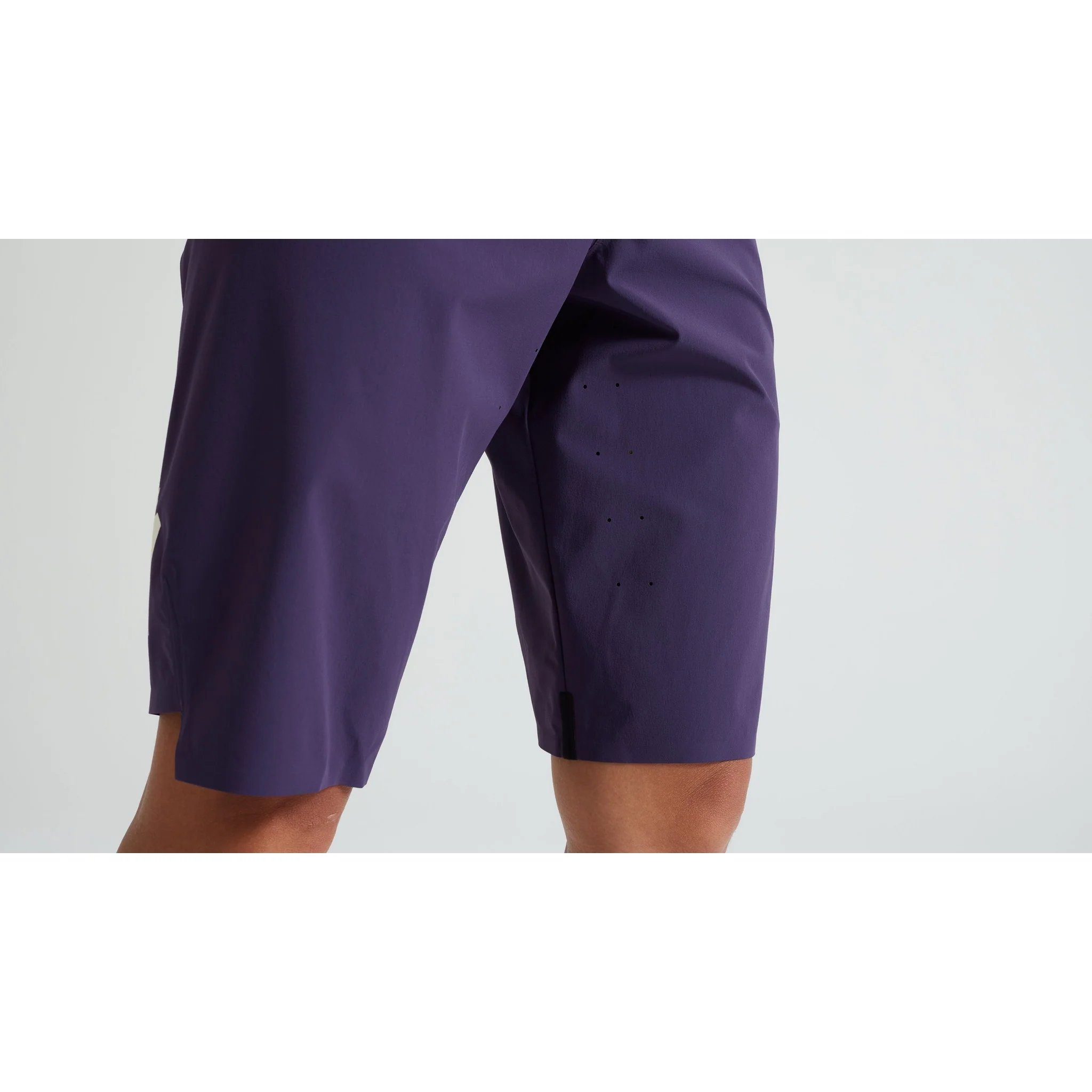 Women's Trail Air Shorts - Image 25