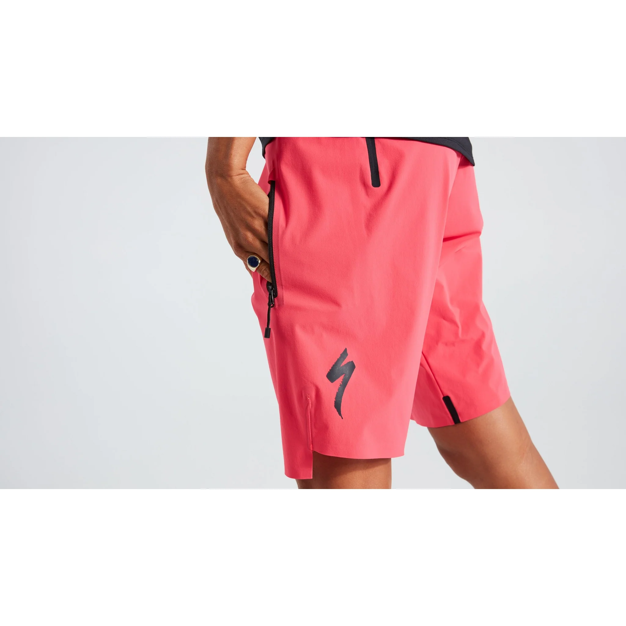 Women's Trail Air Shorts - Image 30