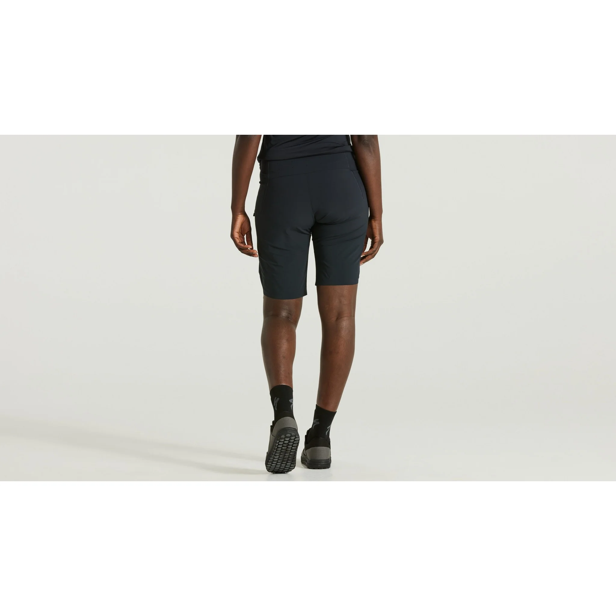 Women's Trail Air Shorts - Image 4