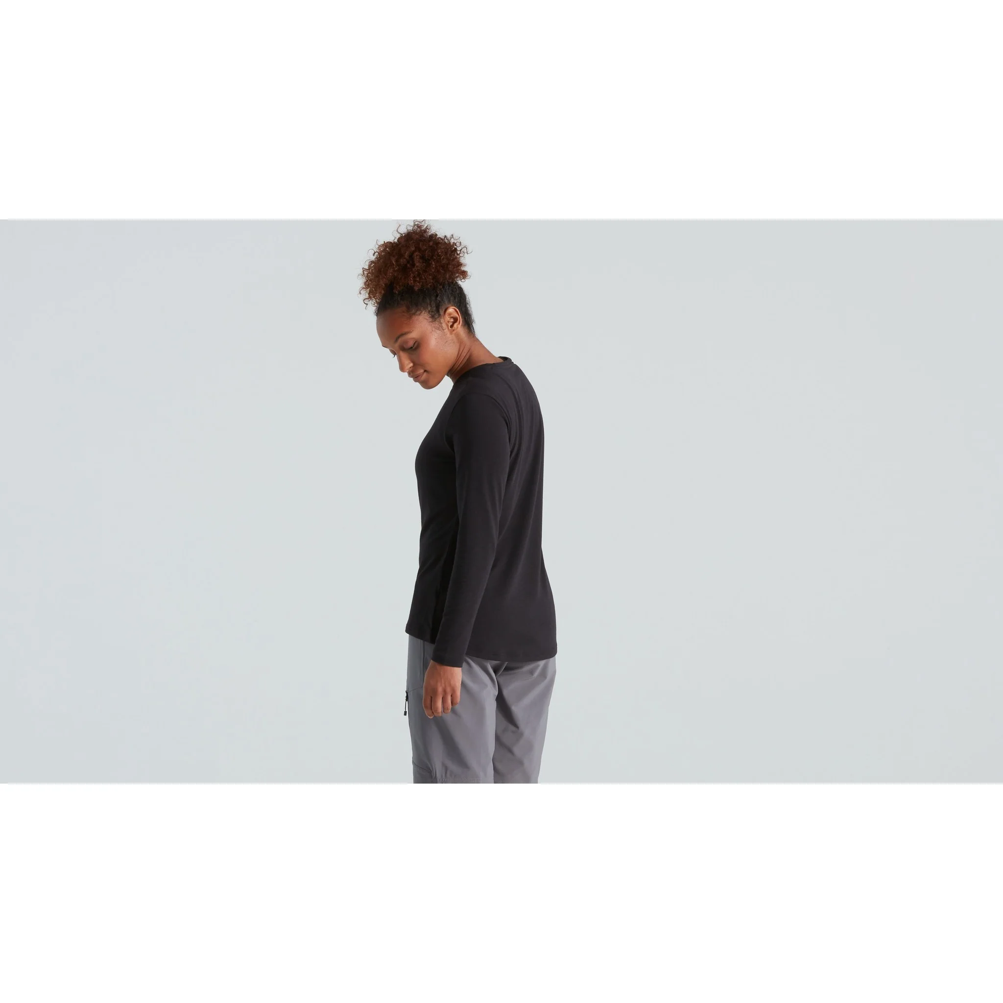 Women's Trail Cargo Shorts - Image 15