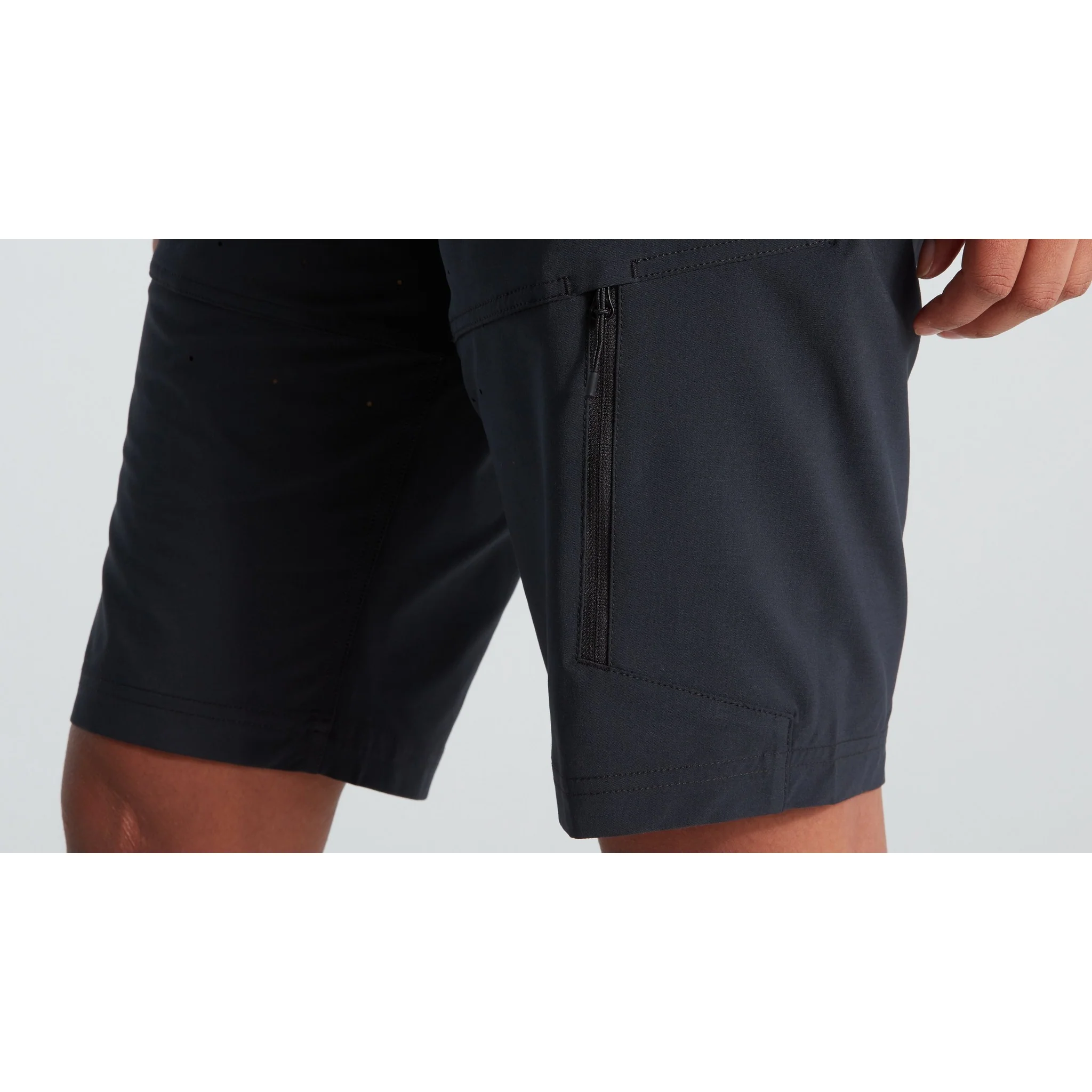 Women's Trail Cargo Shorts - Image 4