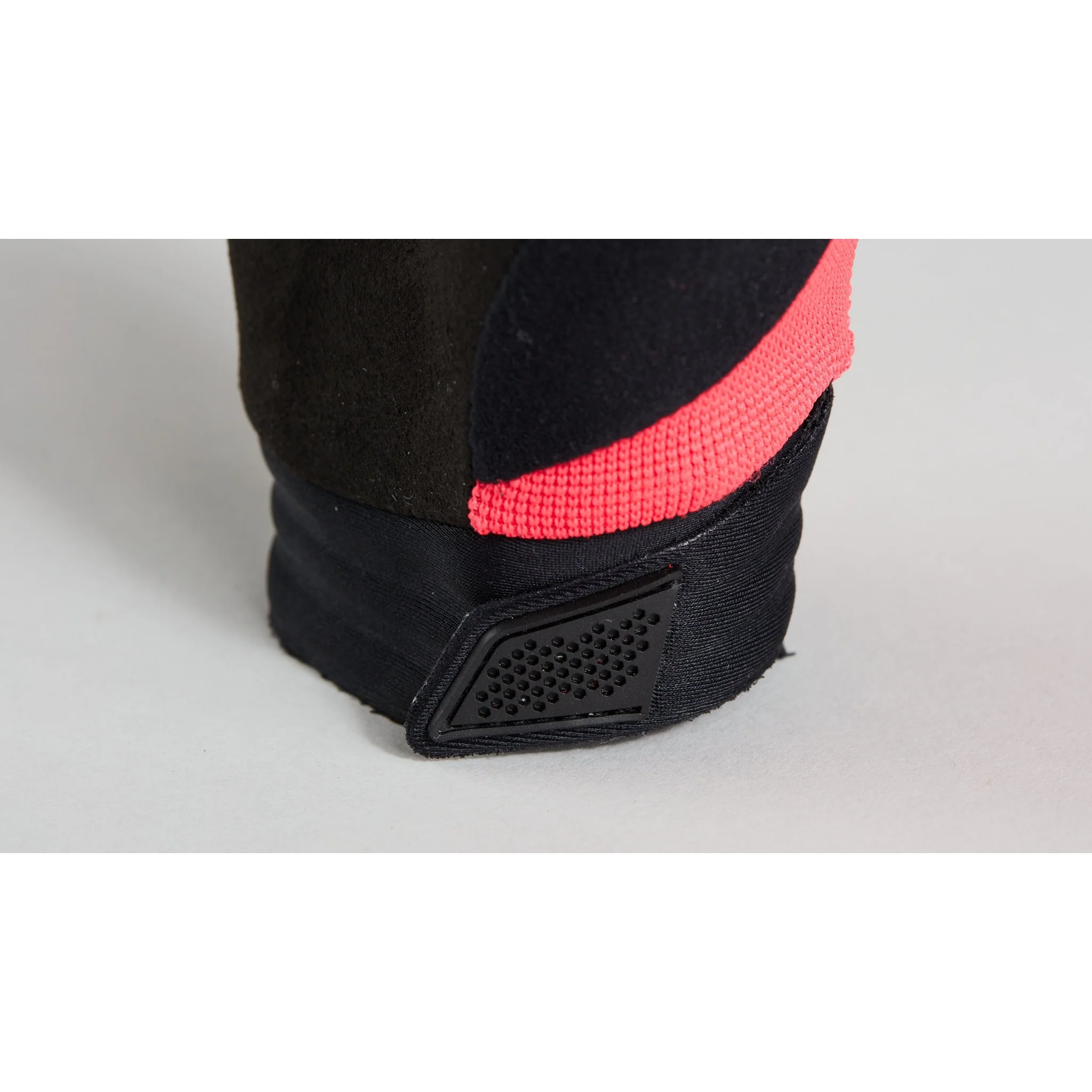 Women's Trail Shield Gloves - Image 27