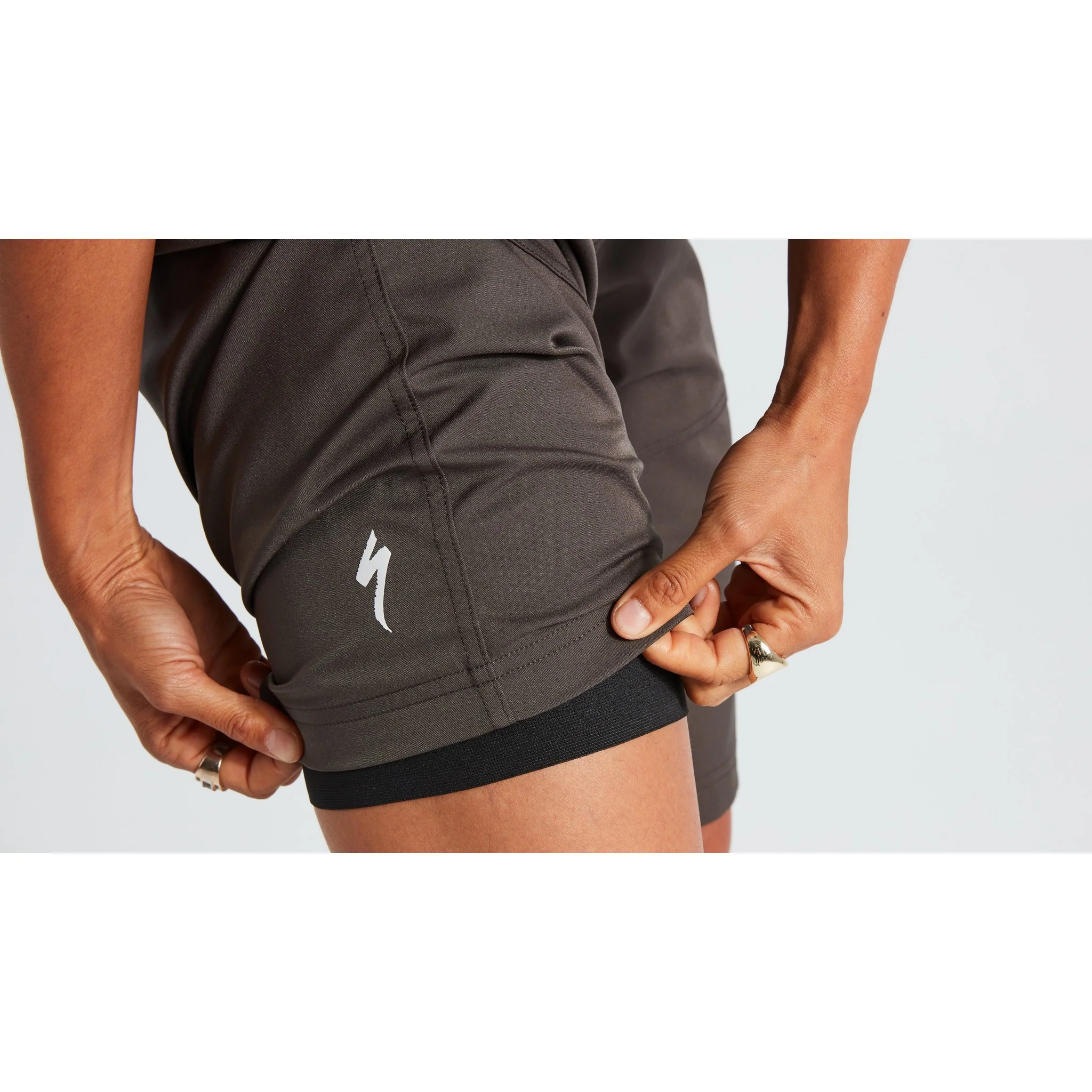 Women's Trail Shorts with Liner - Image 26