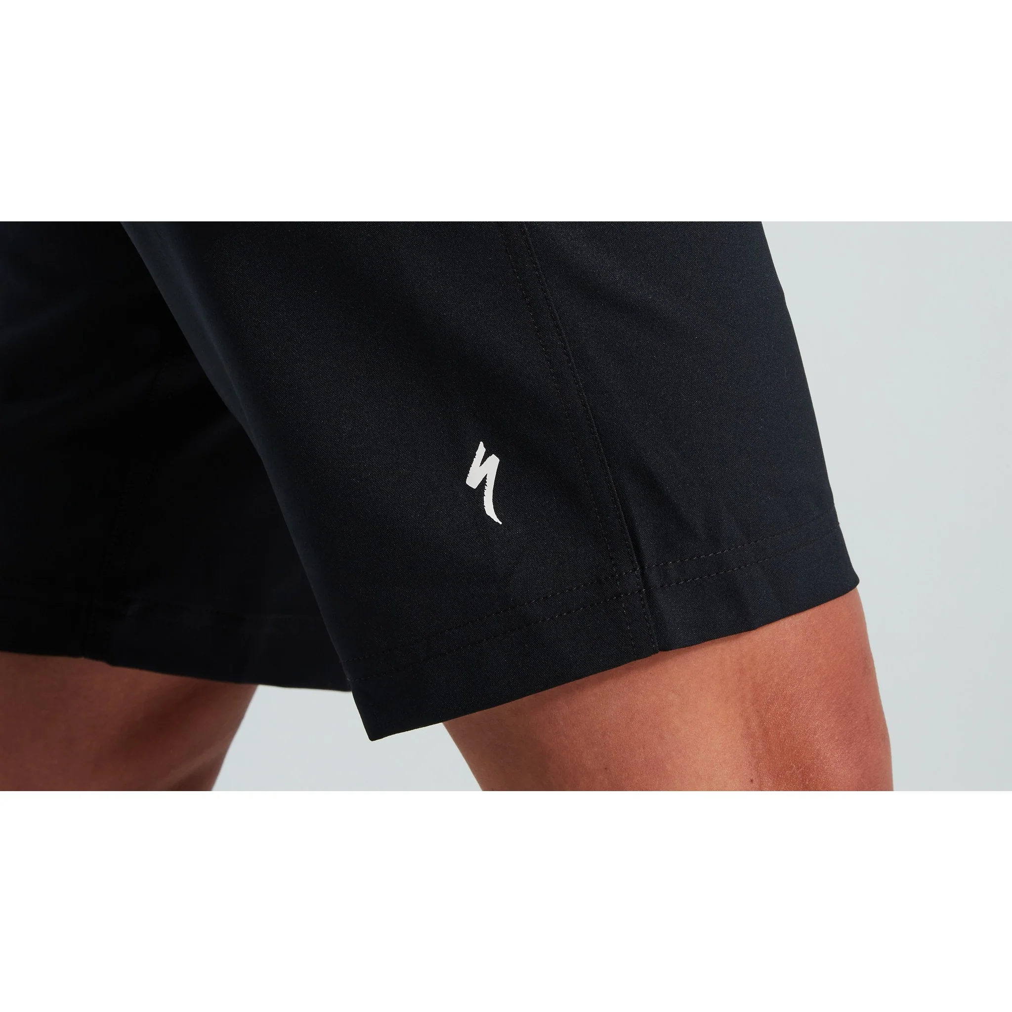 Women's Trail Shorts with Liner - Image 6