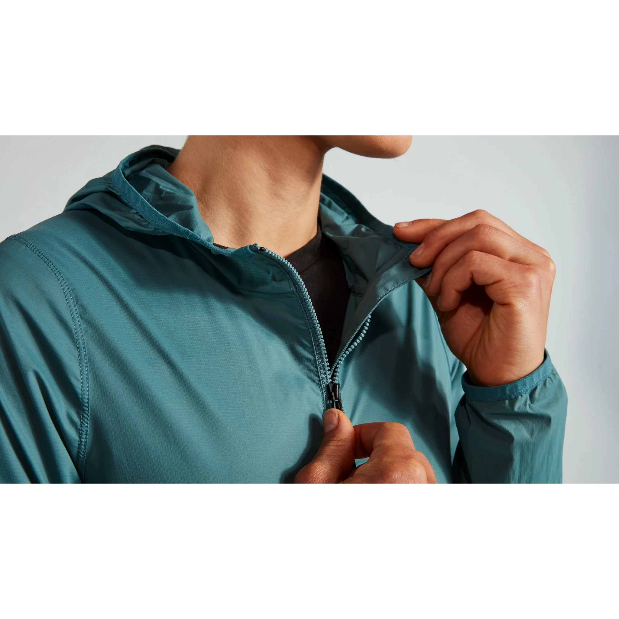 Women's Trail Wind Jacket - Image 13